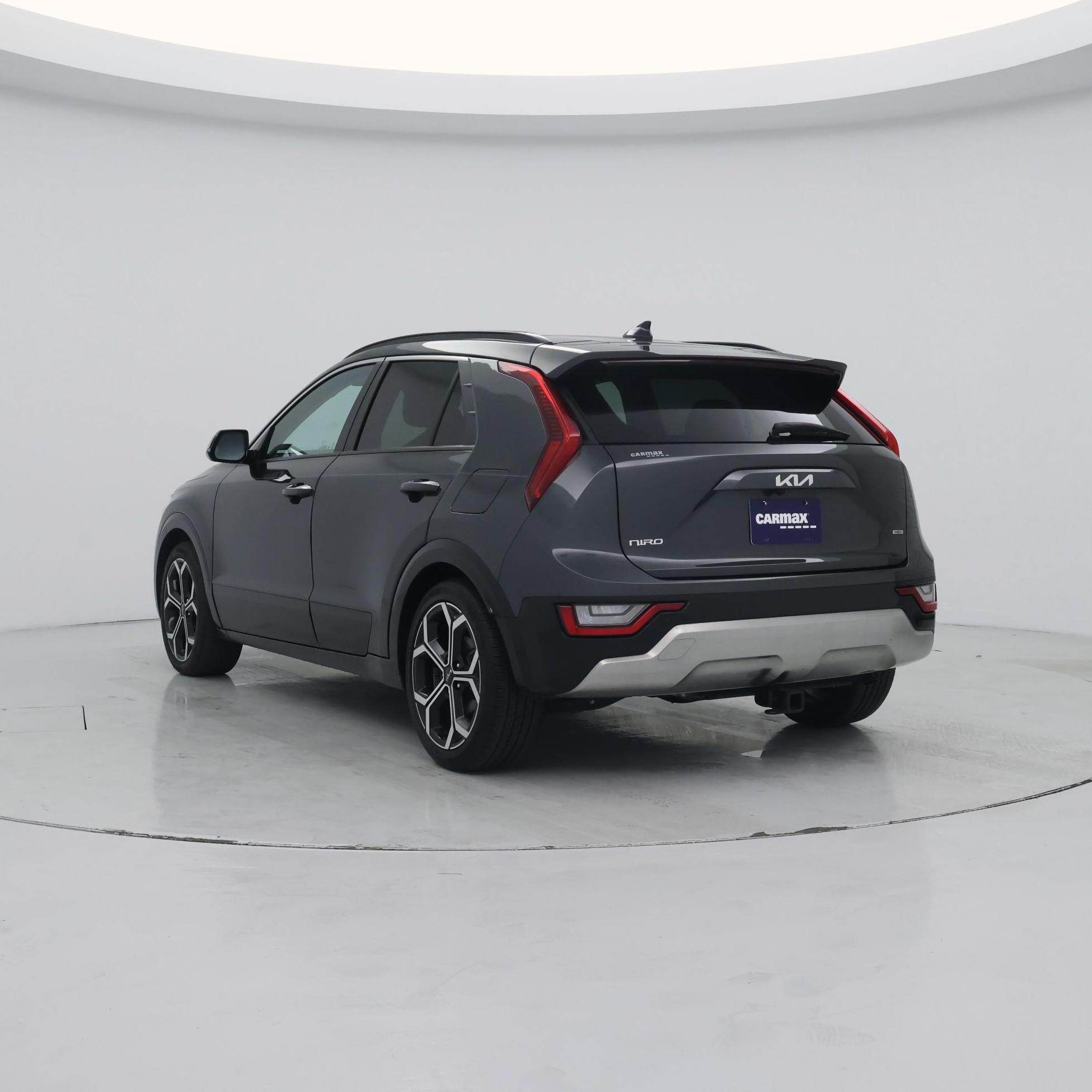 Thumbnail: 2023 Kia Niro - 2