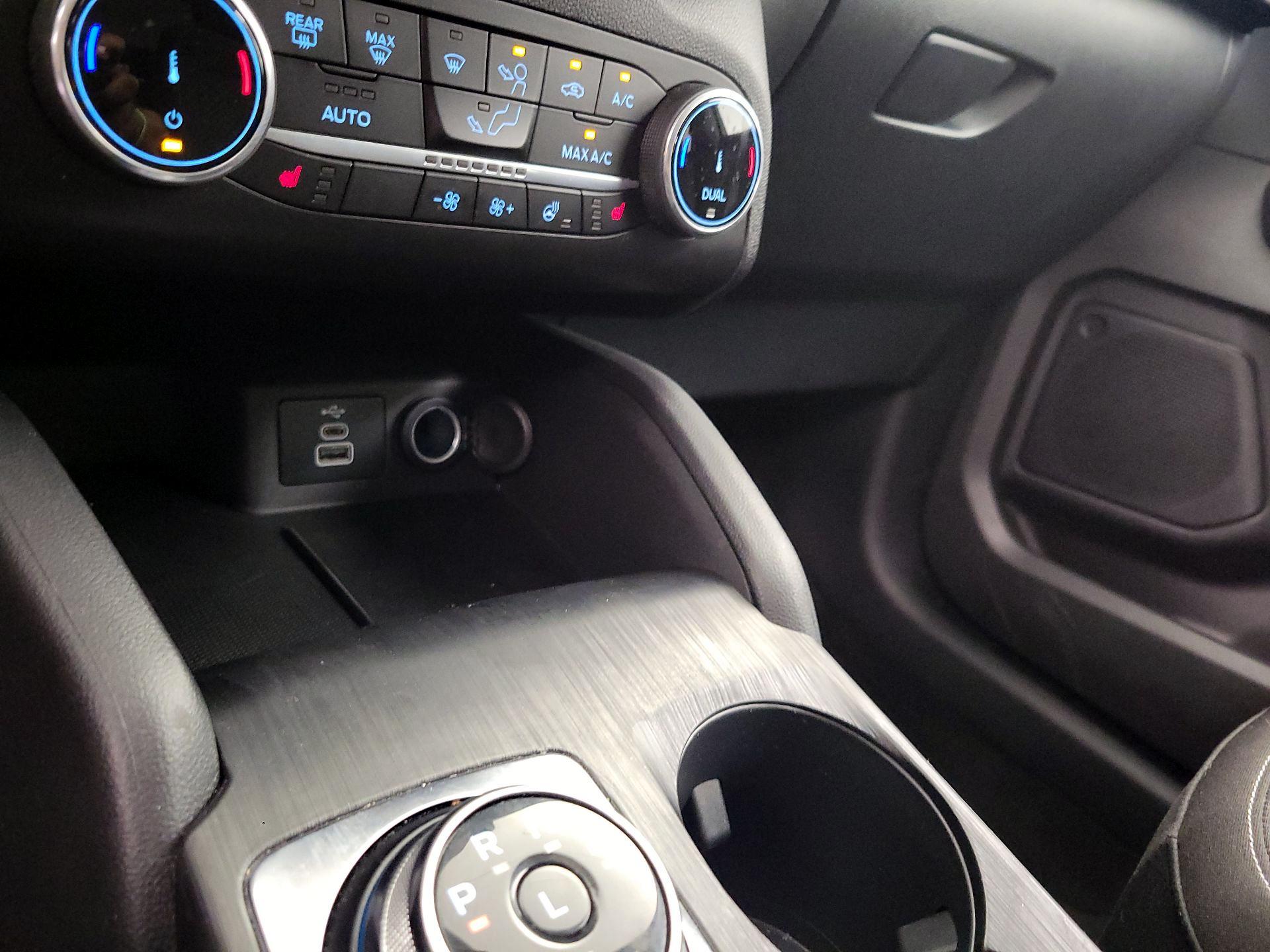 Thumbnail: 2024 Ford Escape - 18