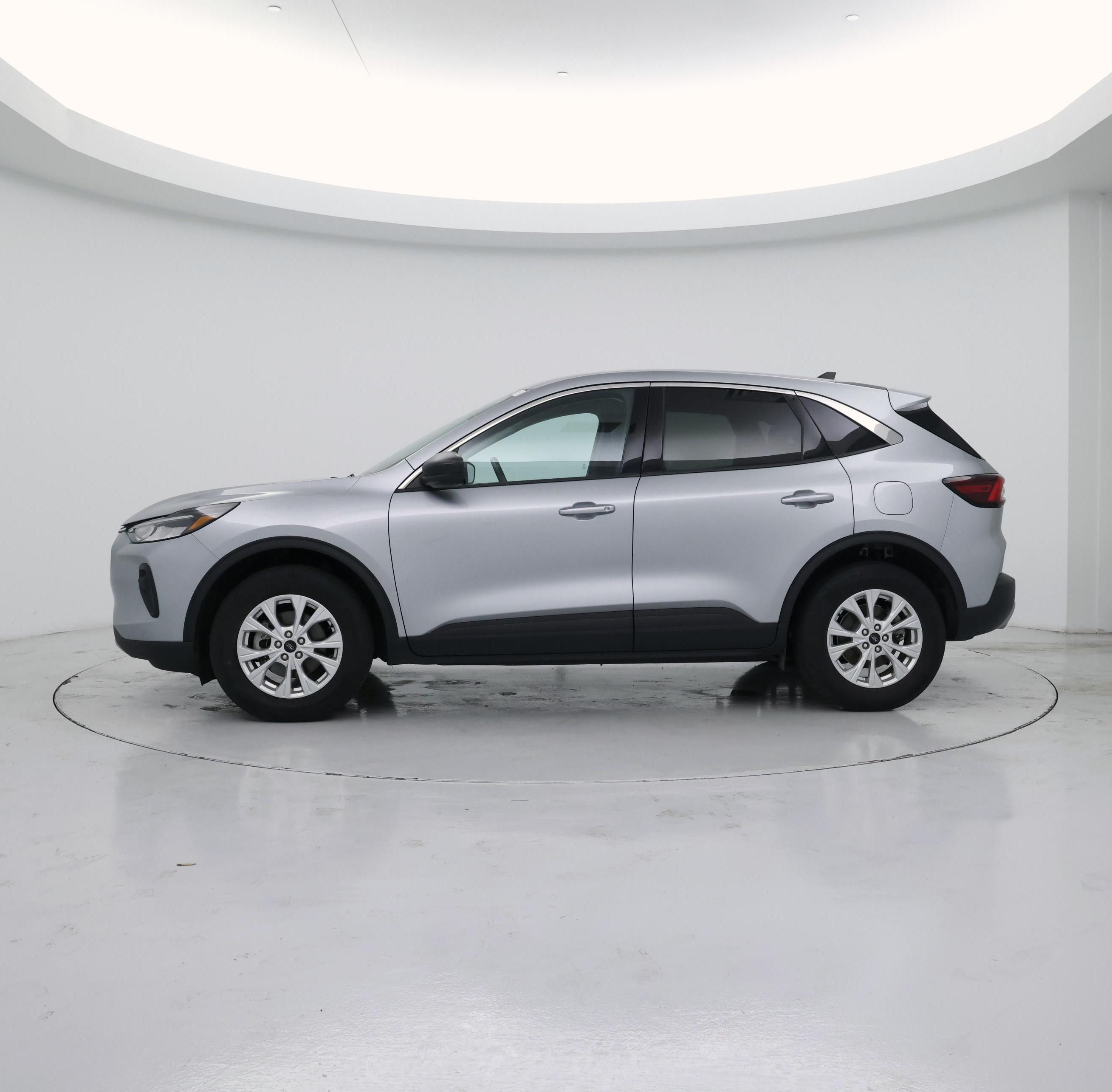 Thumbnail: 2024 Ford Escape - 3