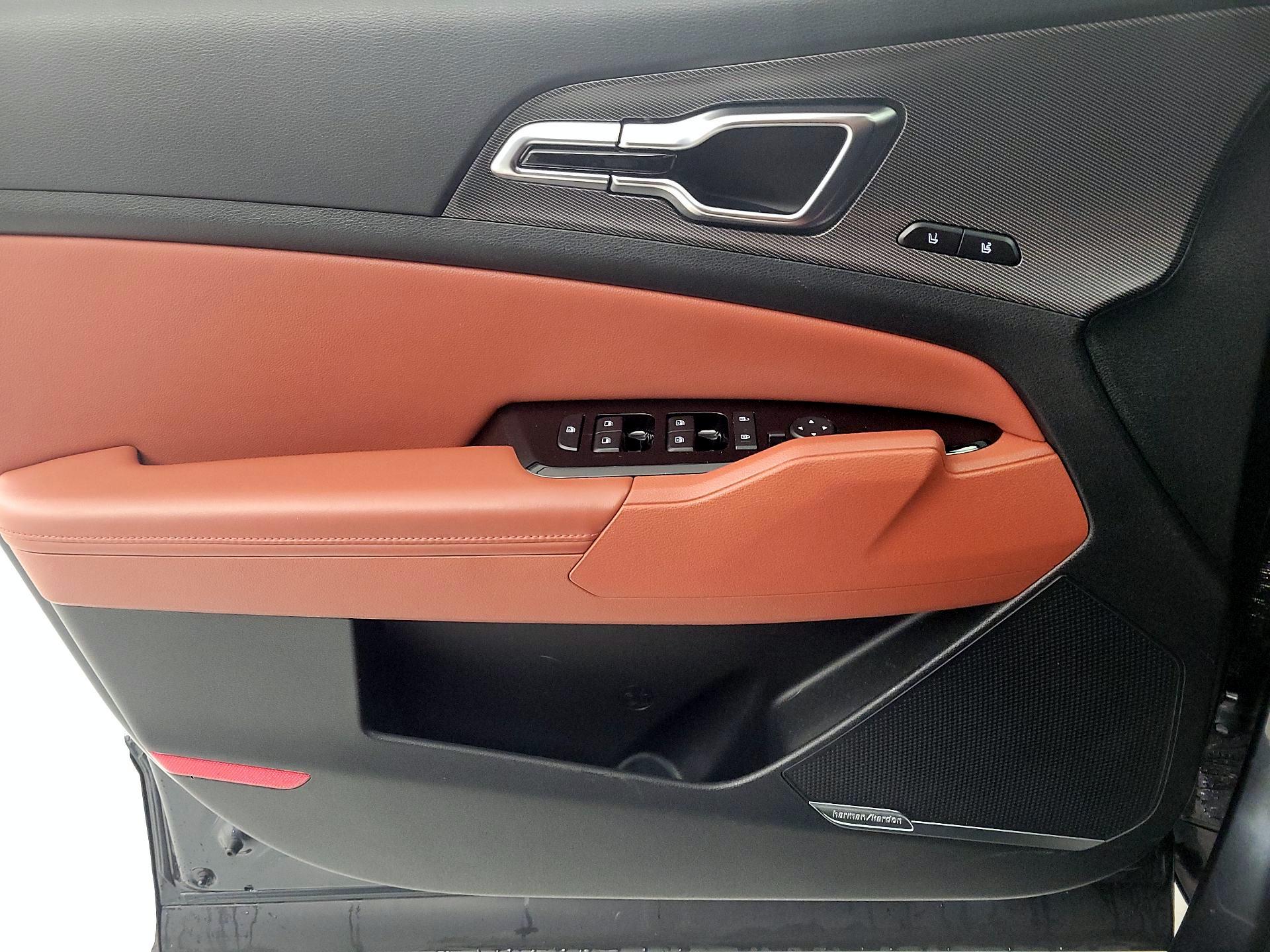 Thumbnail: 2023 Kia Sportage - 12