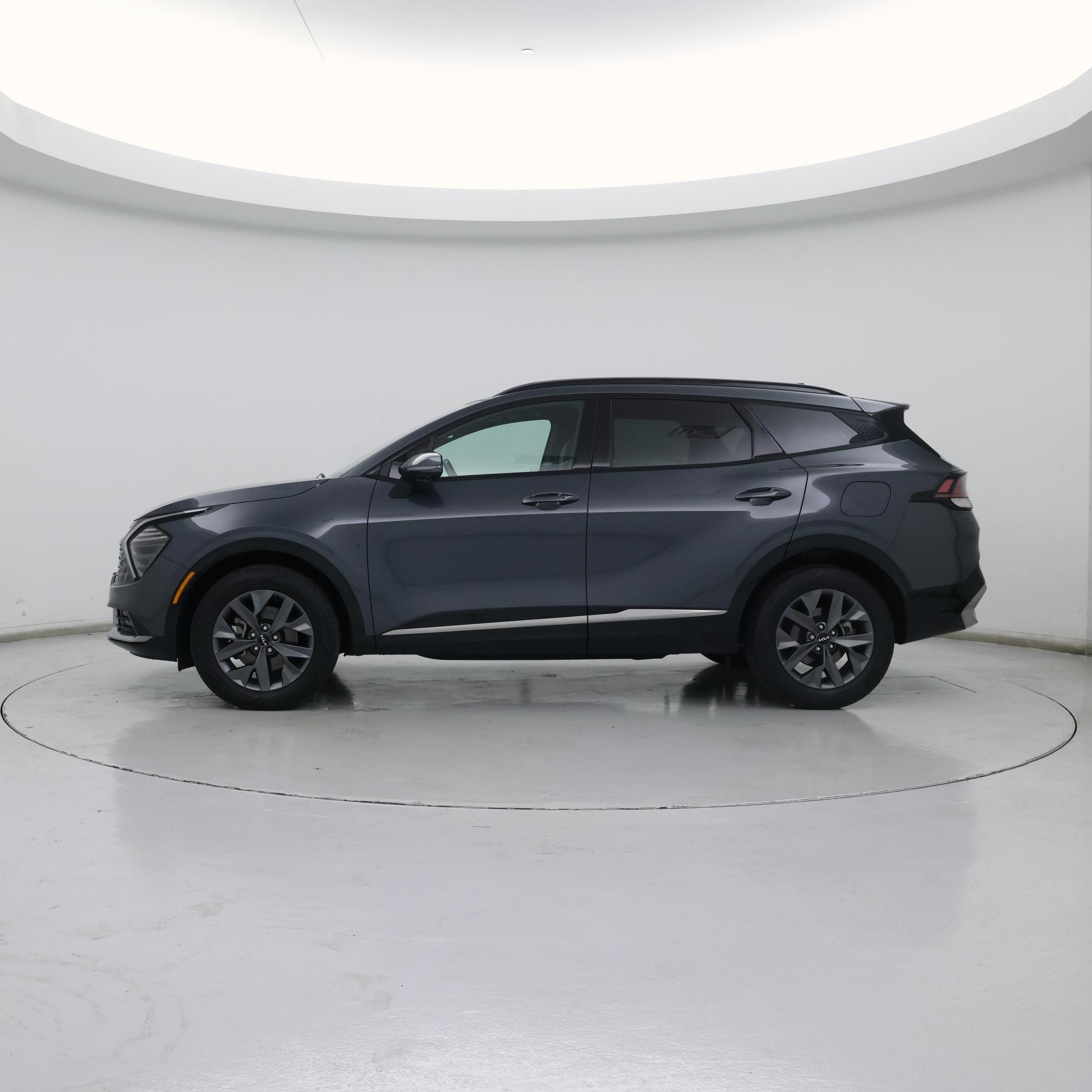 Thumbnail: 2023 Kia Sportage - 3
