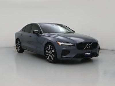 2022 Volvo S60 B5 Momentum