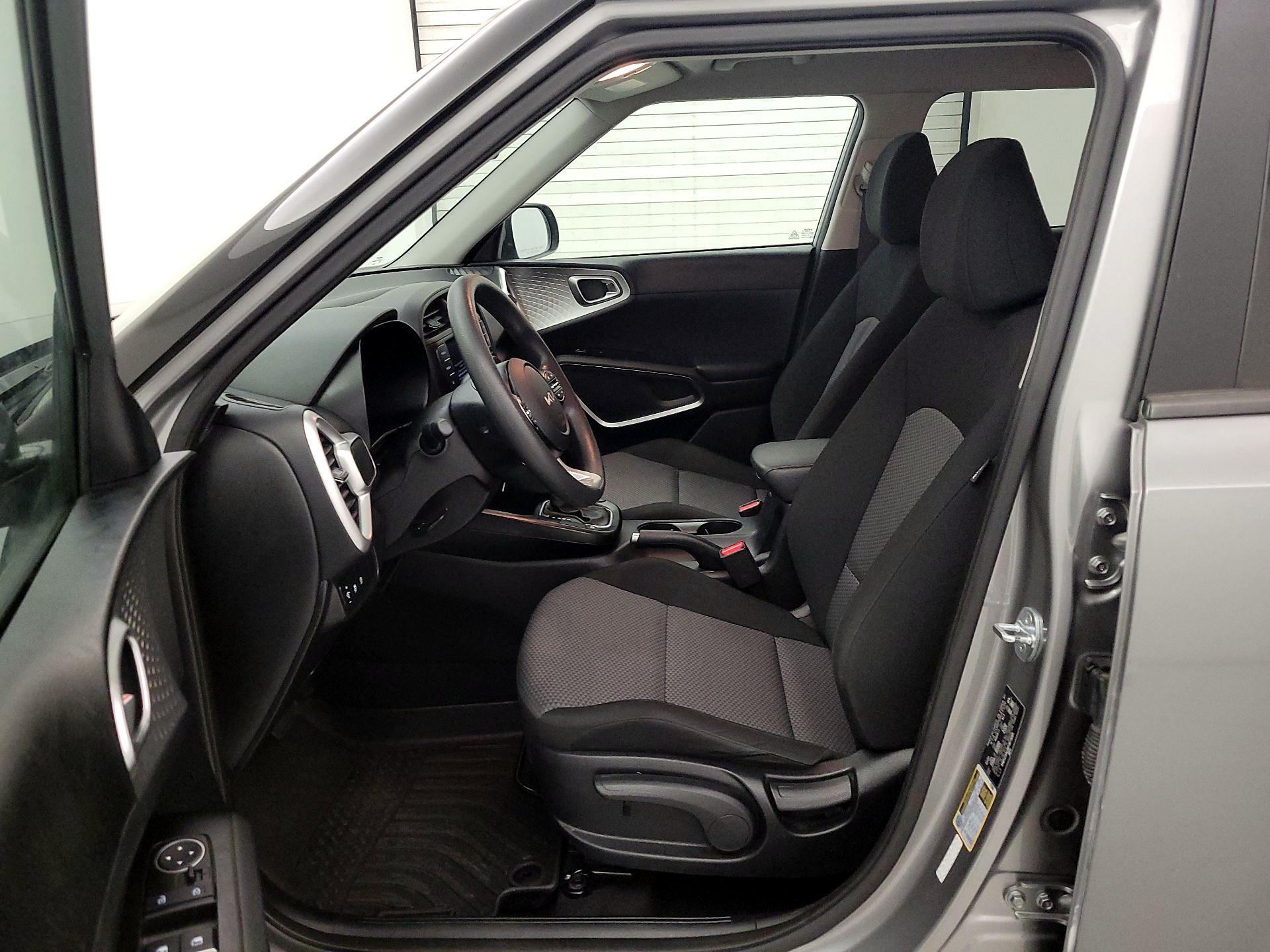 Thumbnail: 2023 Kia Soul - 11