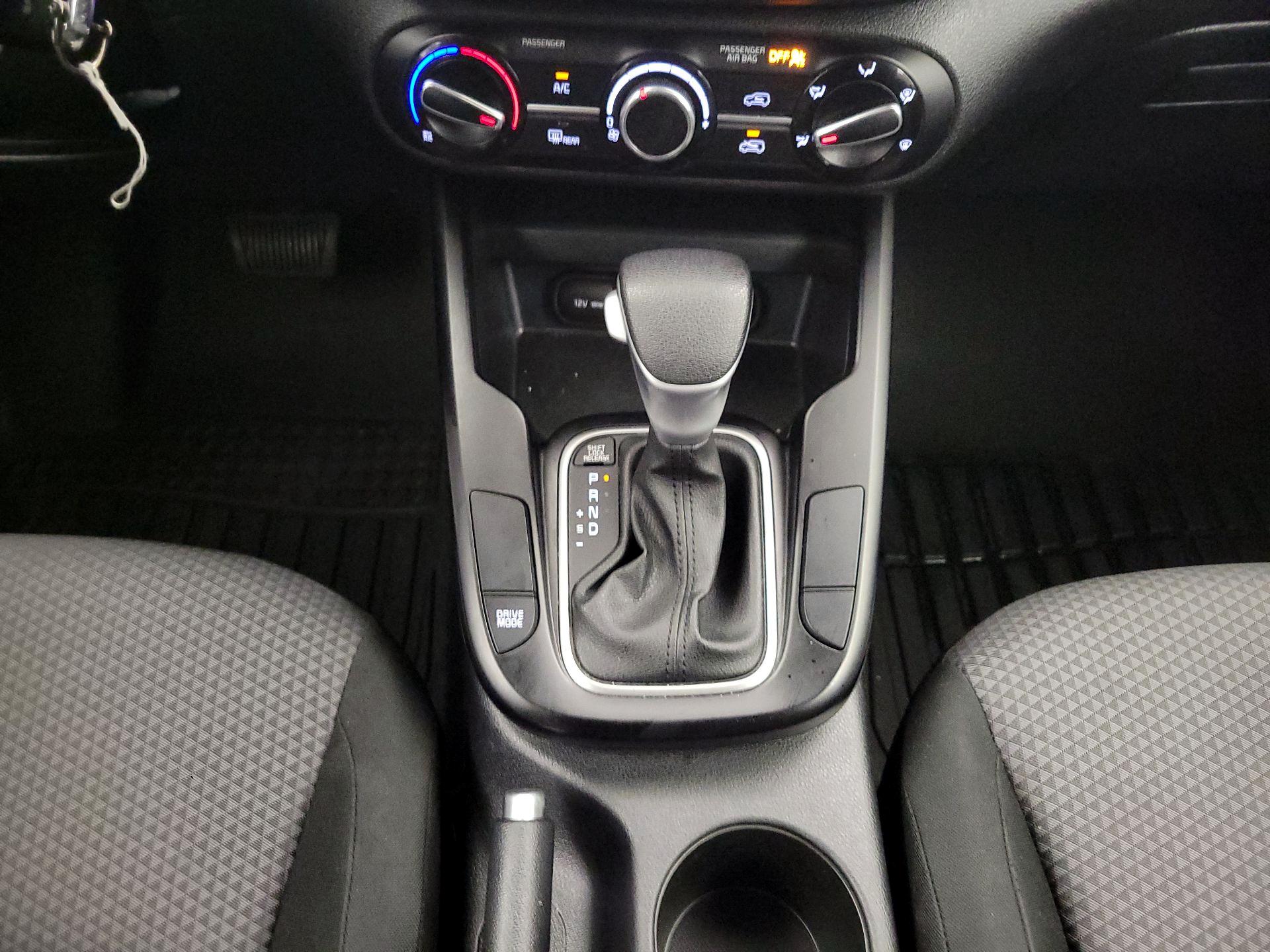 Thumbnail: 2023 Kia Soul - 17