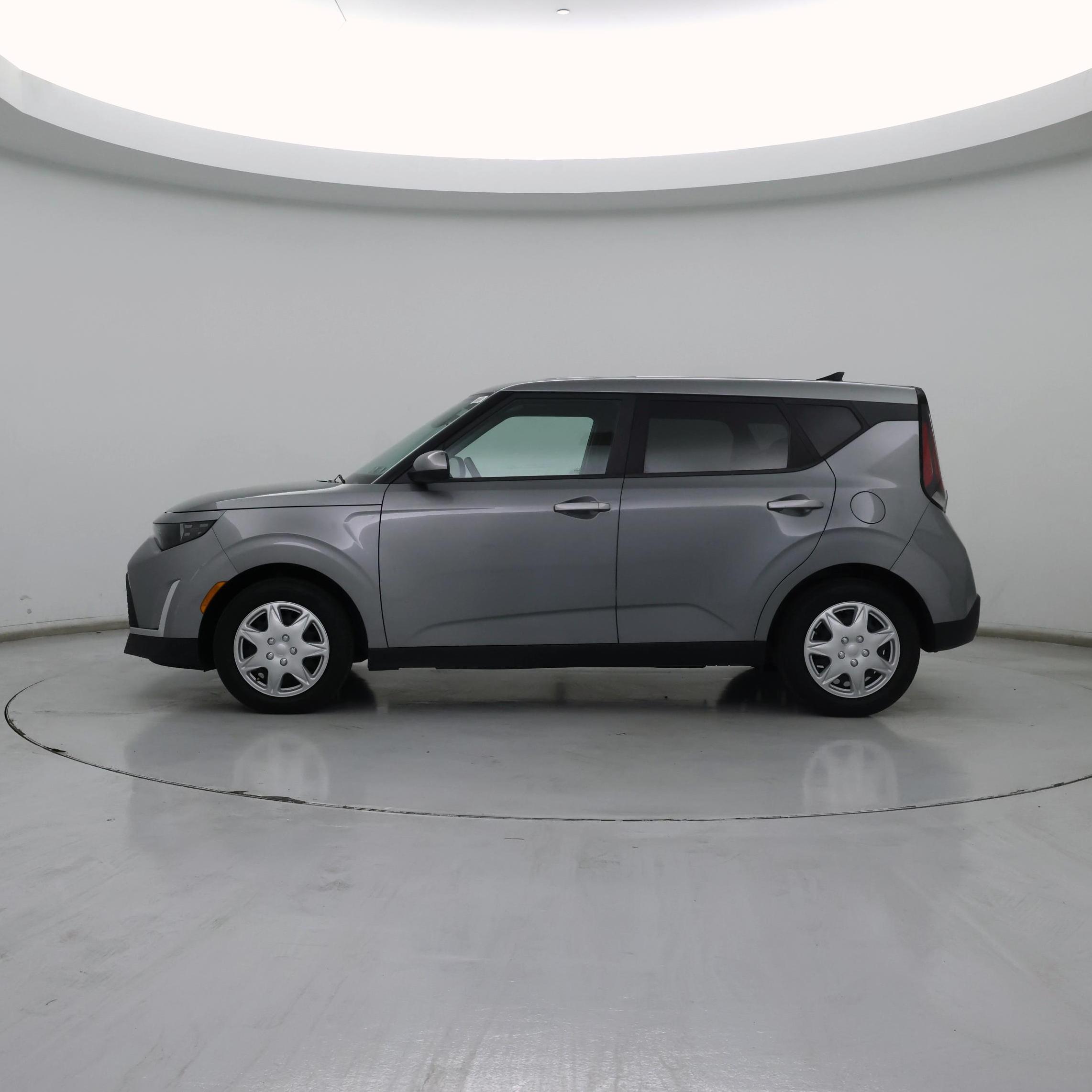 Thumbnail: 2023 Kia Soul - 3