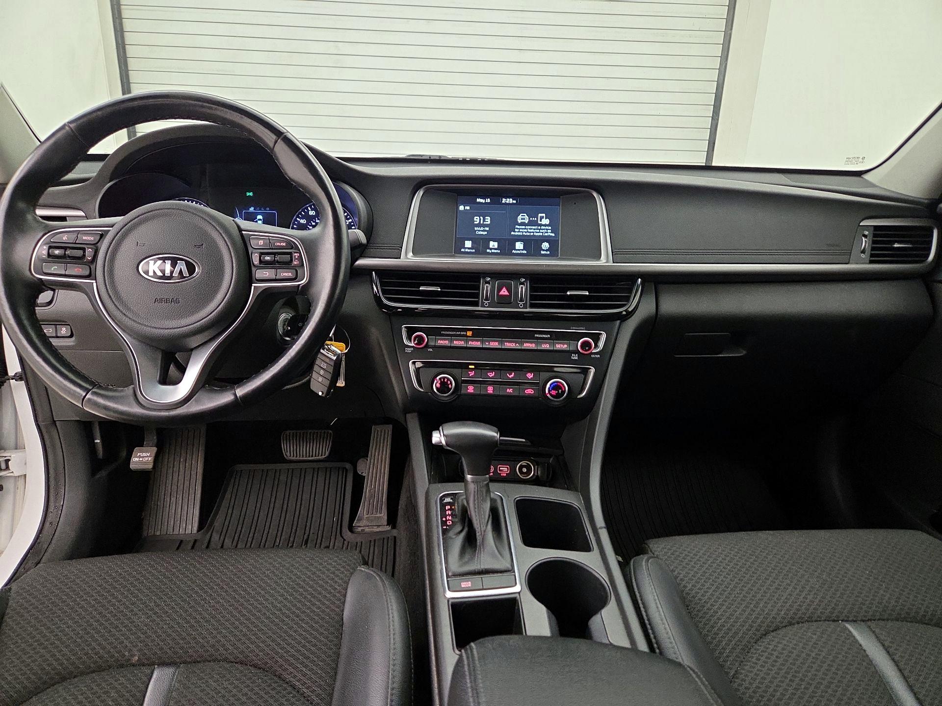 Thumbnail: 2018 Kia Optima - 9
