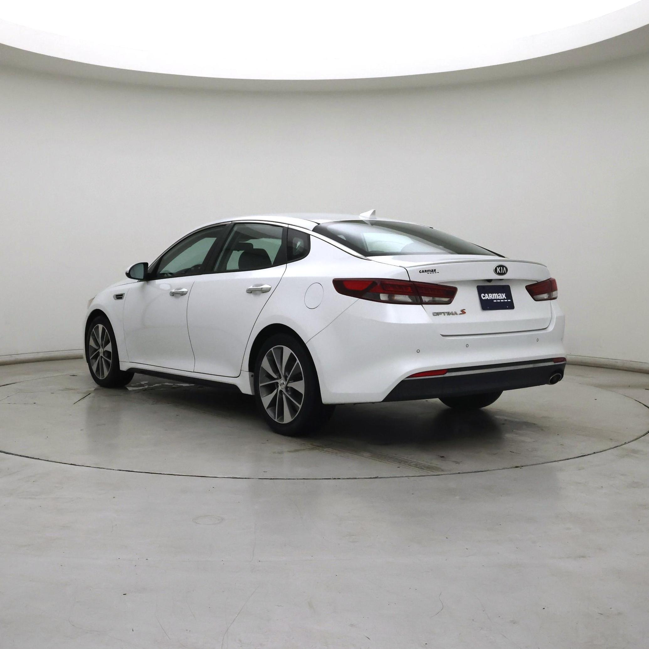 Thumbnail: 2018 Kia Optima - 2