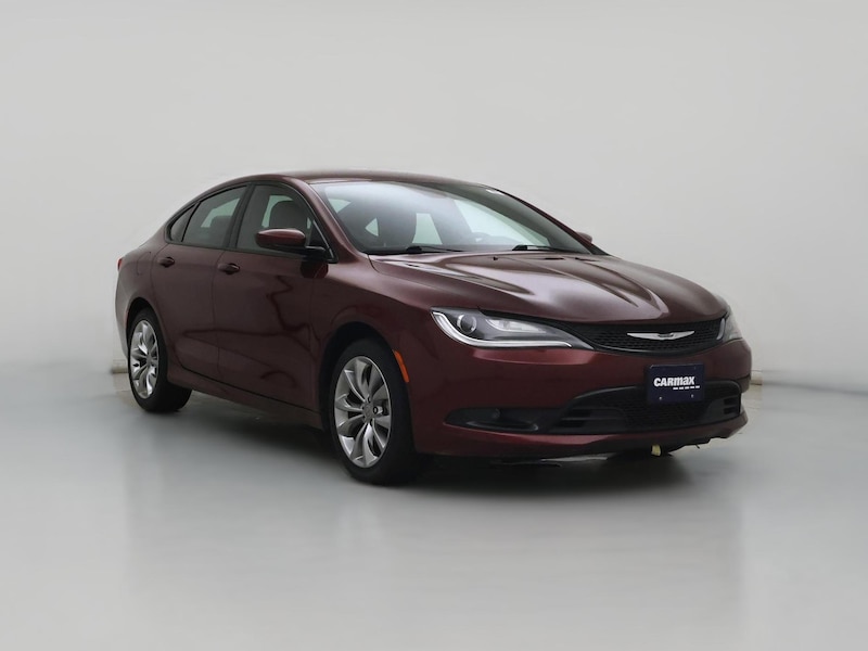 2015 Chrysler 200 S -
                  Newark, DE