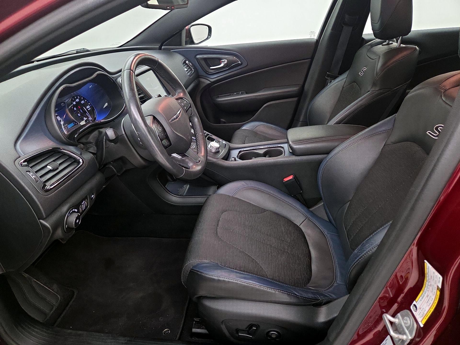 Thumbnail: 2015 Chrysler 200 - 11