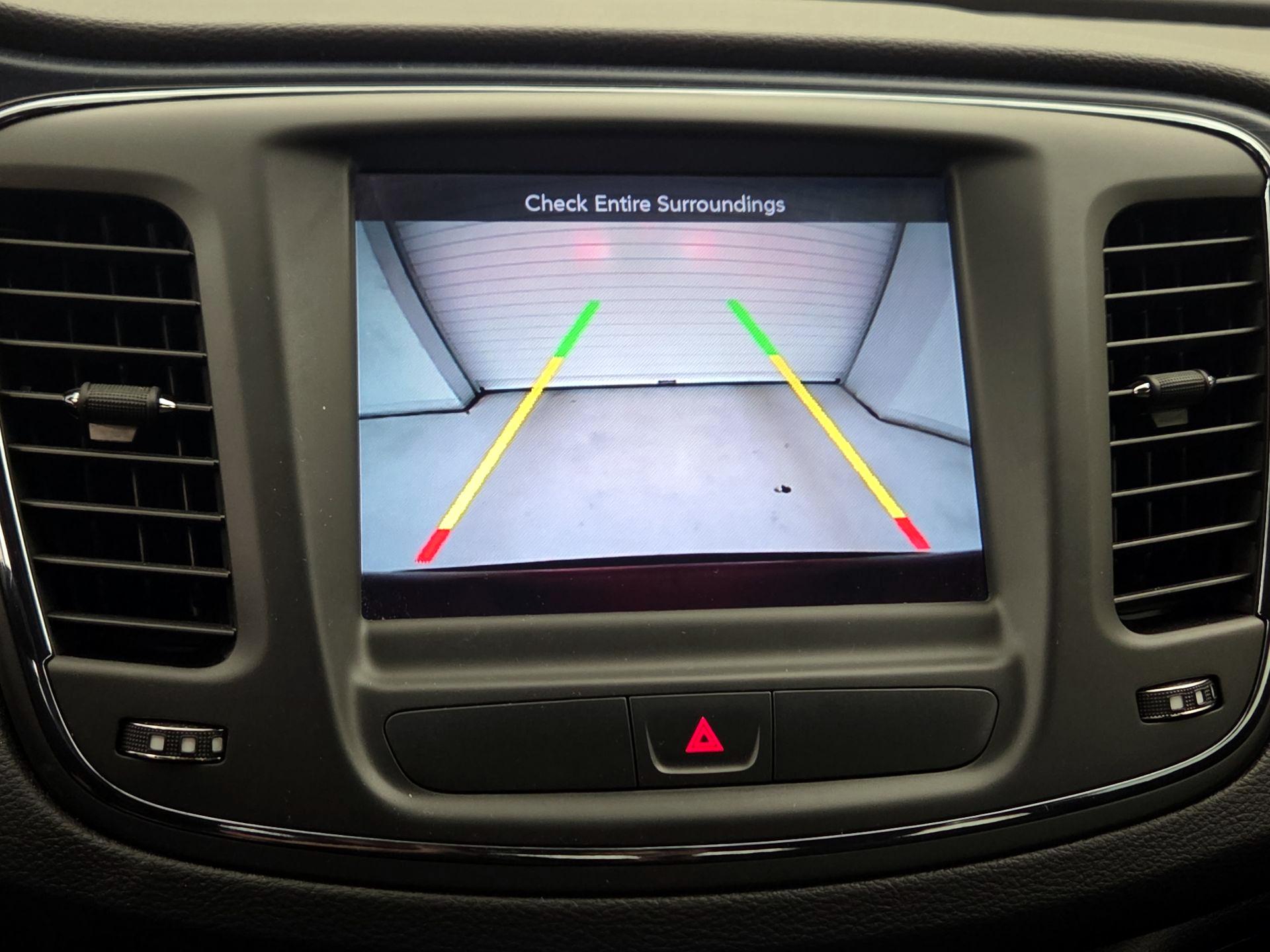 Thumbnail: 2015 Chrysler 200 - 15