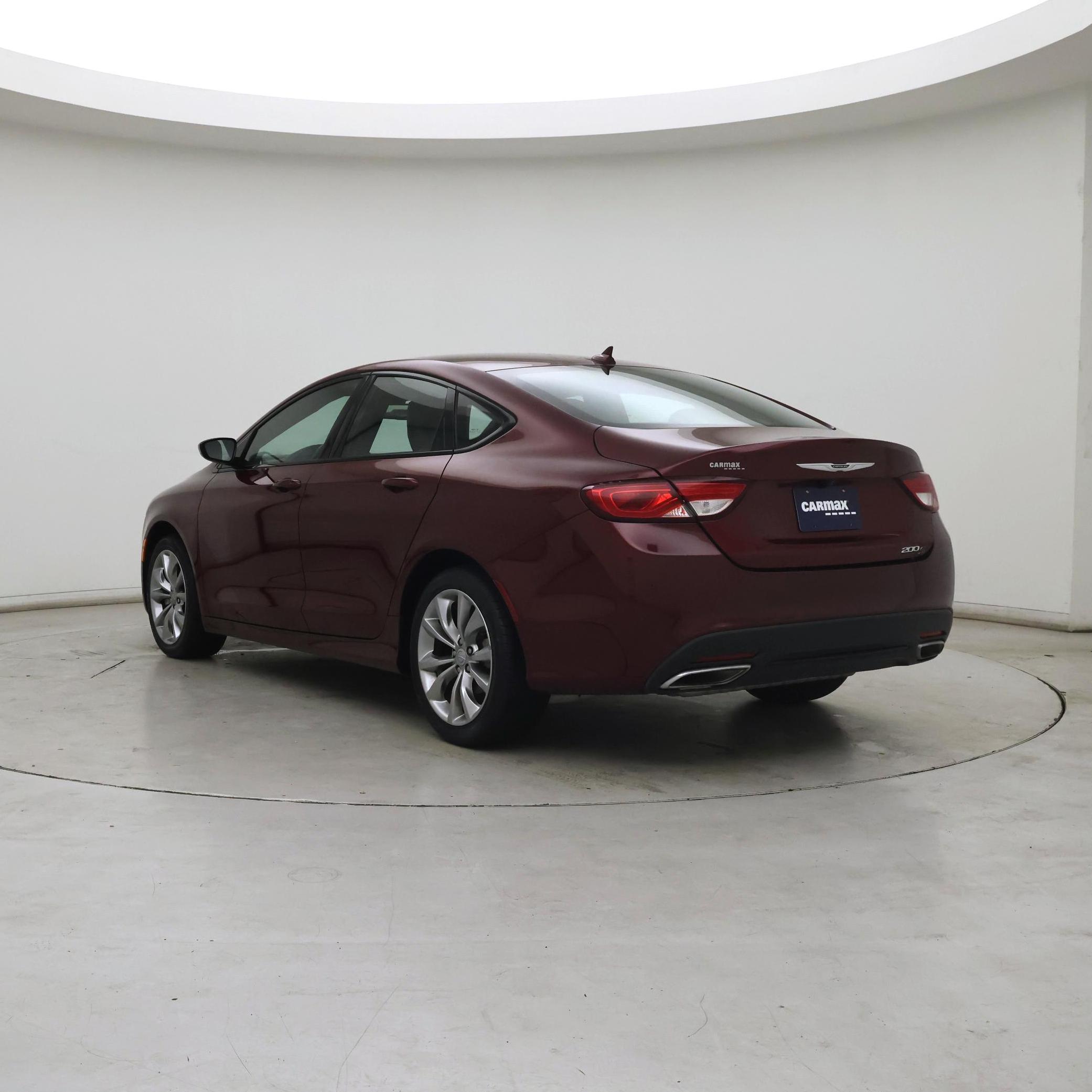 Thumbnail: 2015 Chrysler 200 - 2