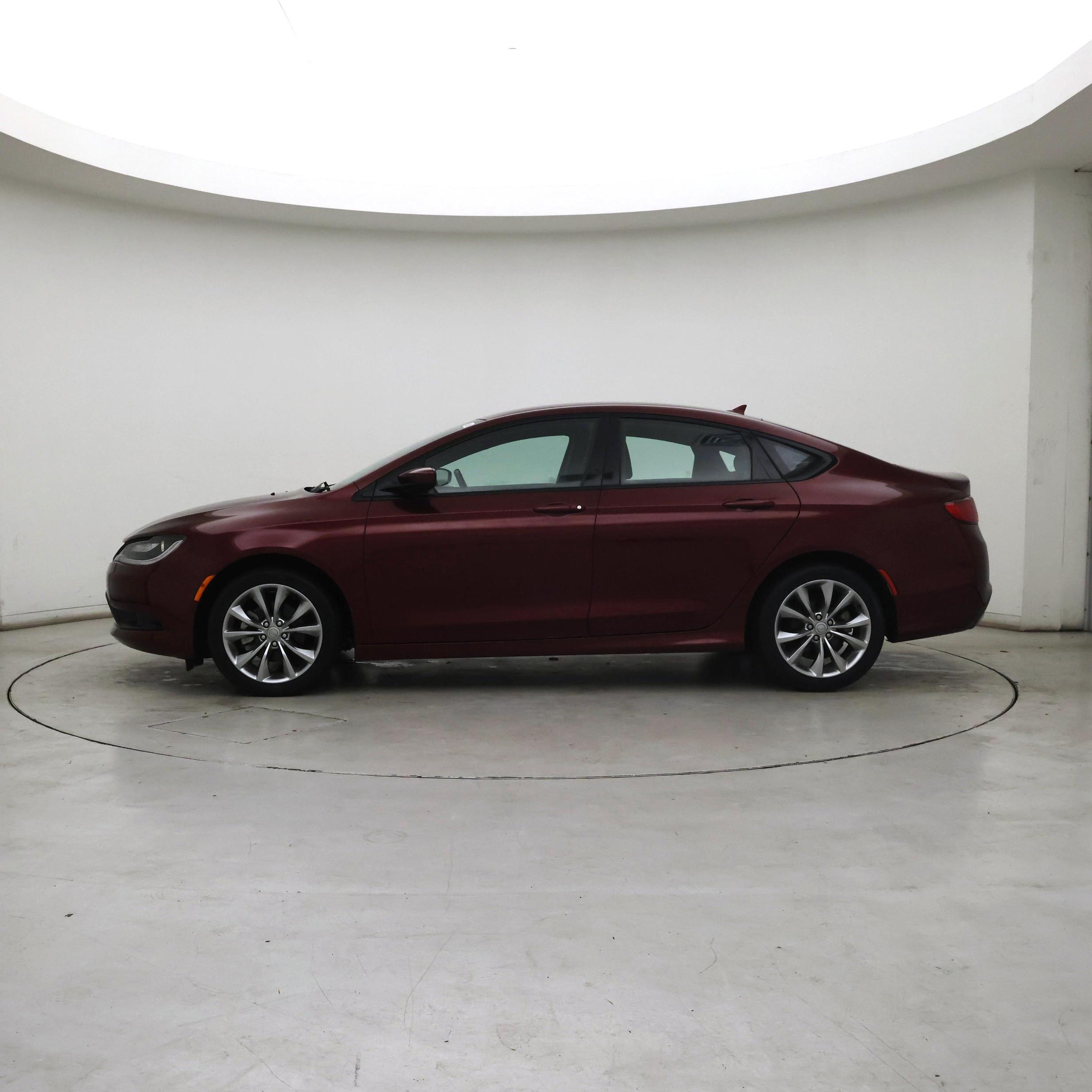 Thumbnail: 2015 Chrysler 200 - 3
