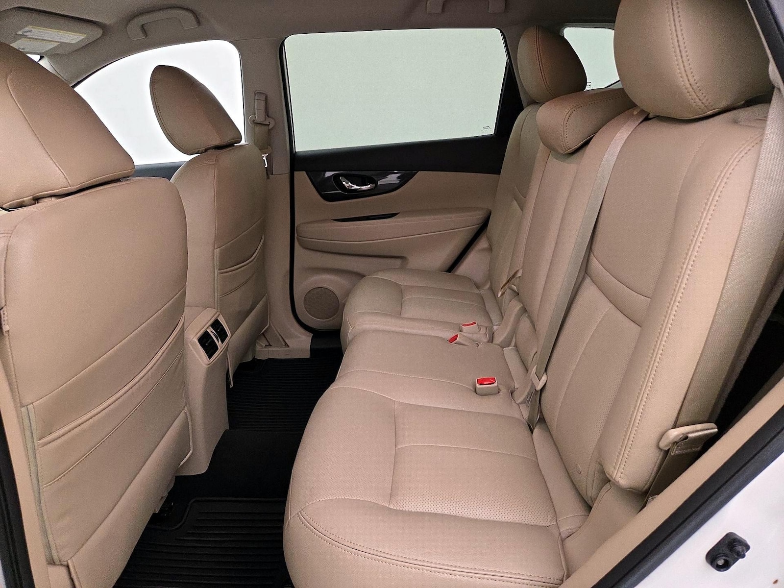 2018 Nissan Rogue SV - Photo 20