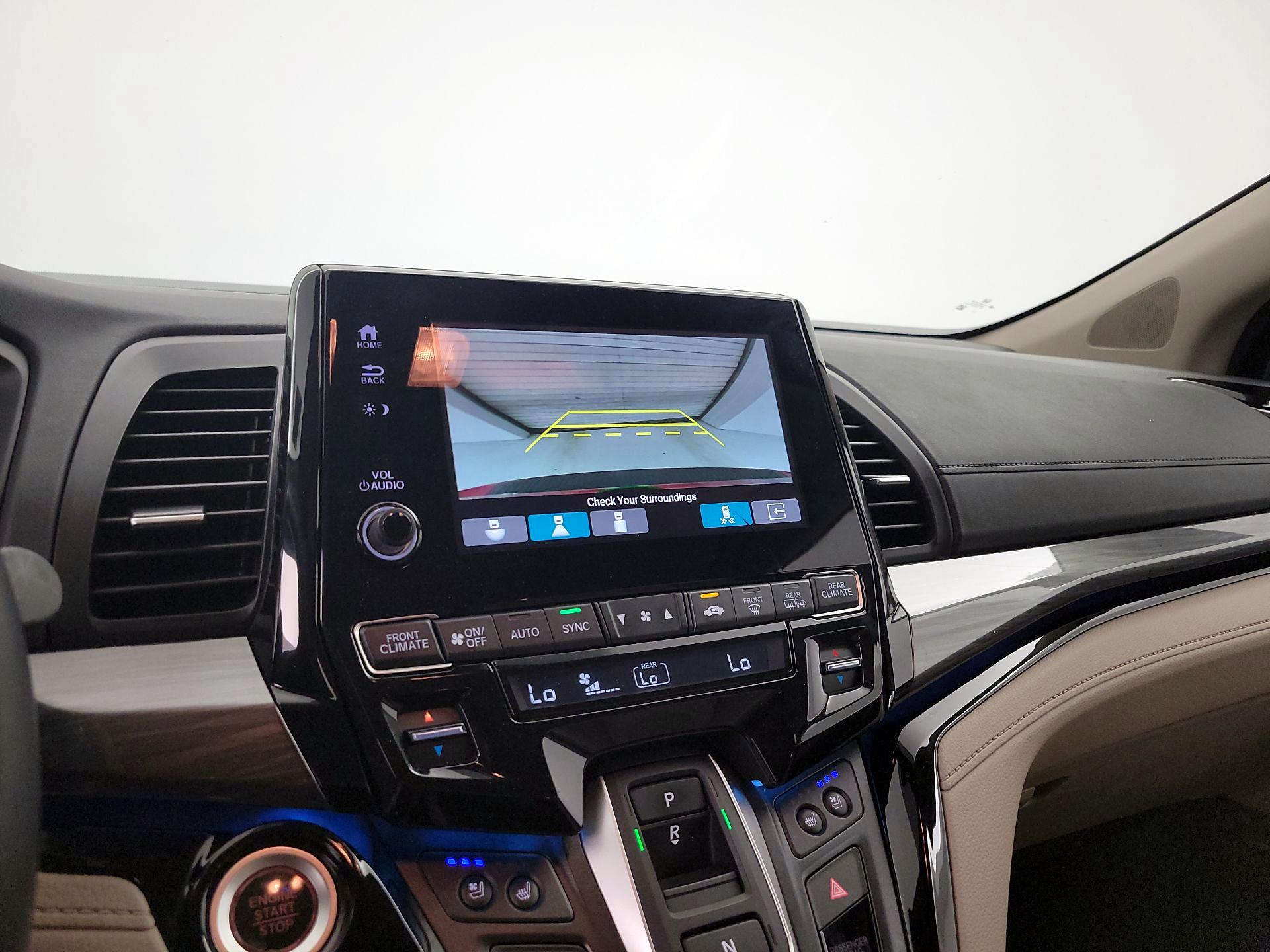 Thumbnail: 2023 Honda Odyssey - 15