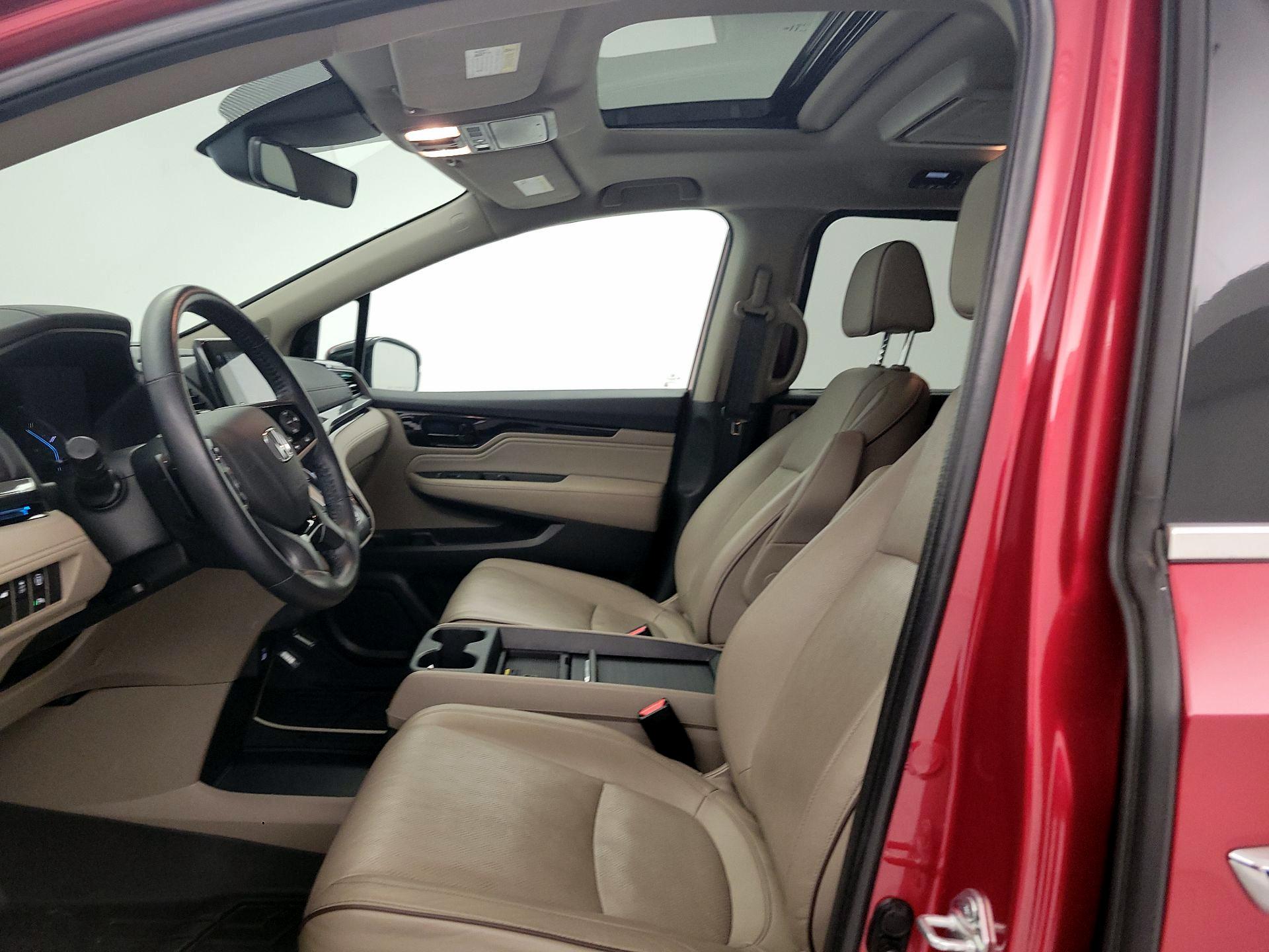 Thumbnail: 2023 Honda Odyssey - 20