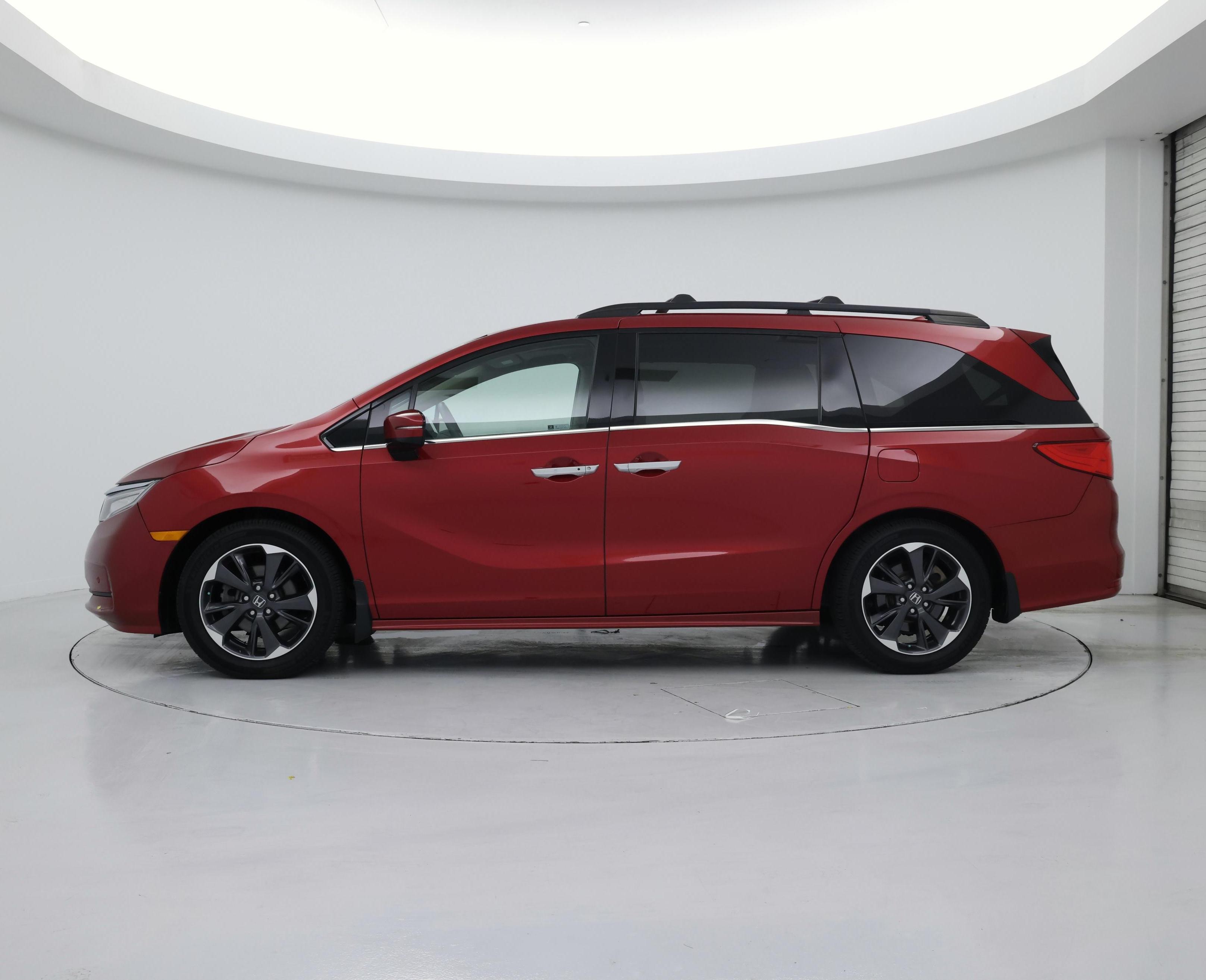Thumbnail: 2023 Honda Odyssey - 3