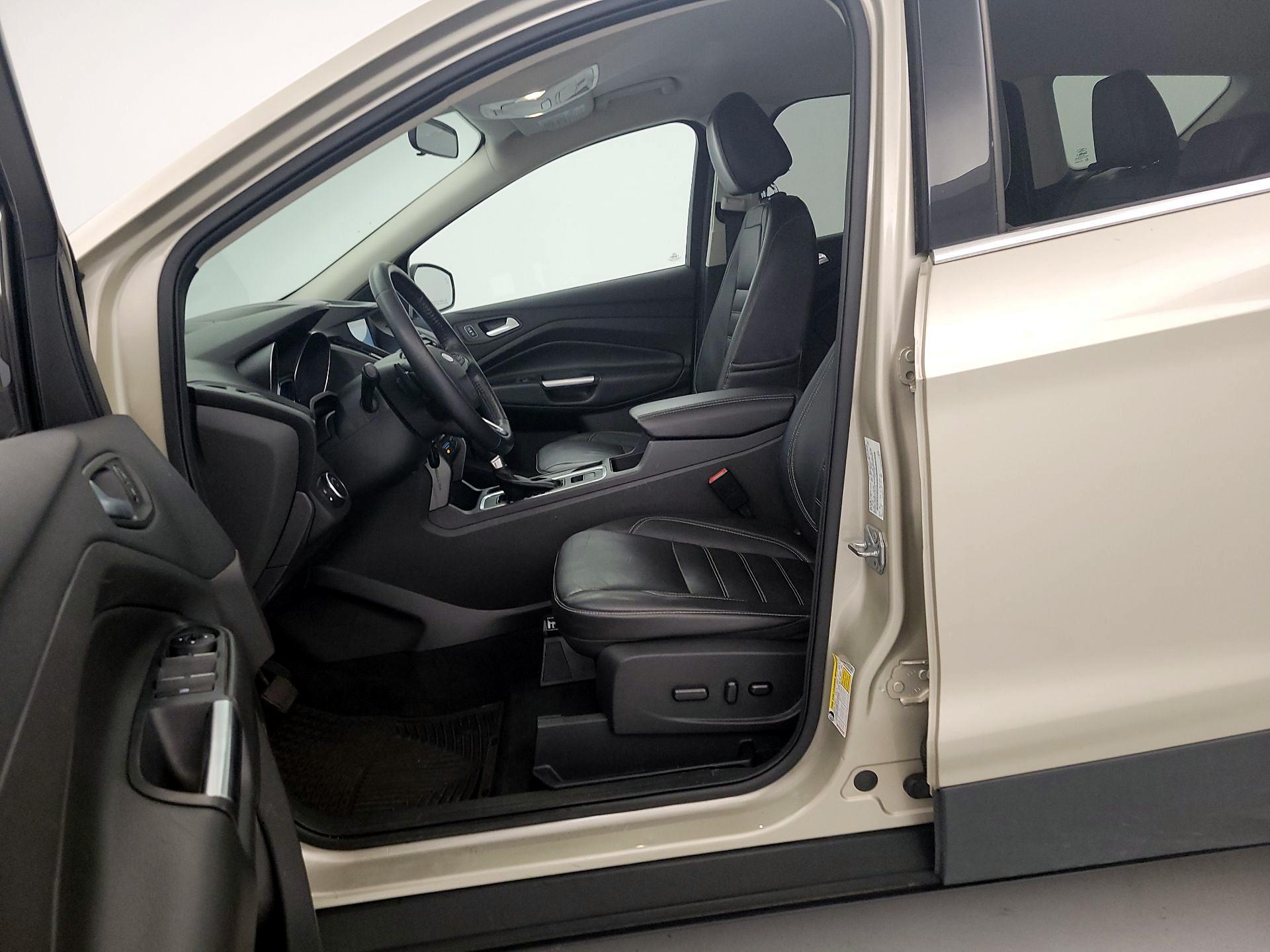 Thumbnail: 2017 Ford Escape - 11
