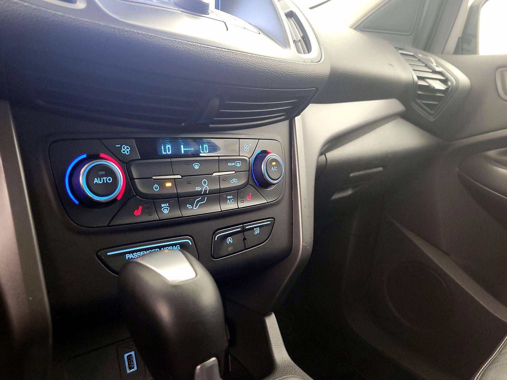 Thumbnail: 2017 Ford Escape - 16