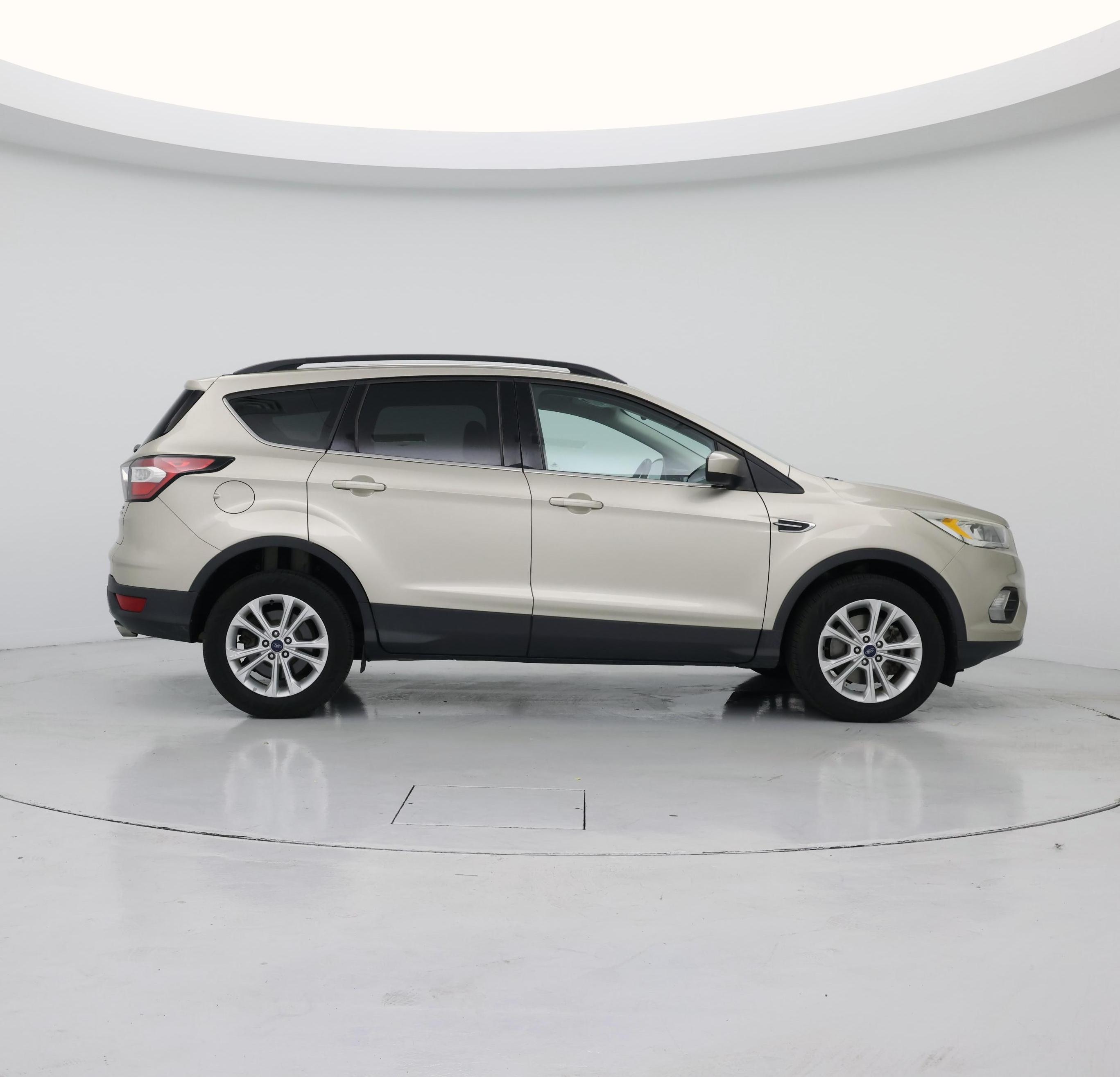 Thumbnail: 2017 Ford Escape - 7