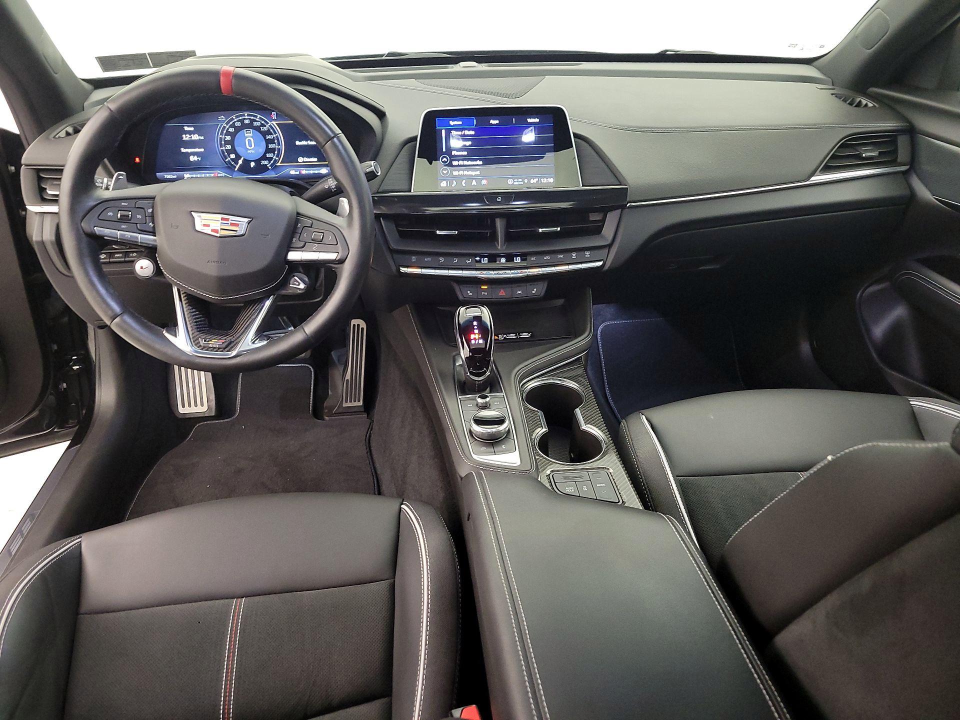 Thumbnail: 2023 Cadillac CT4 - 9