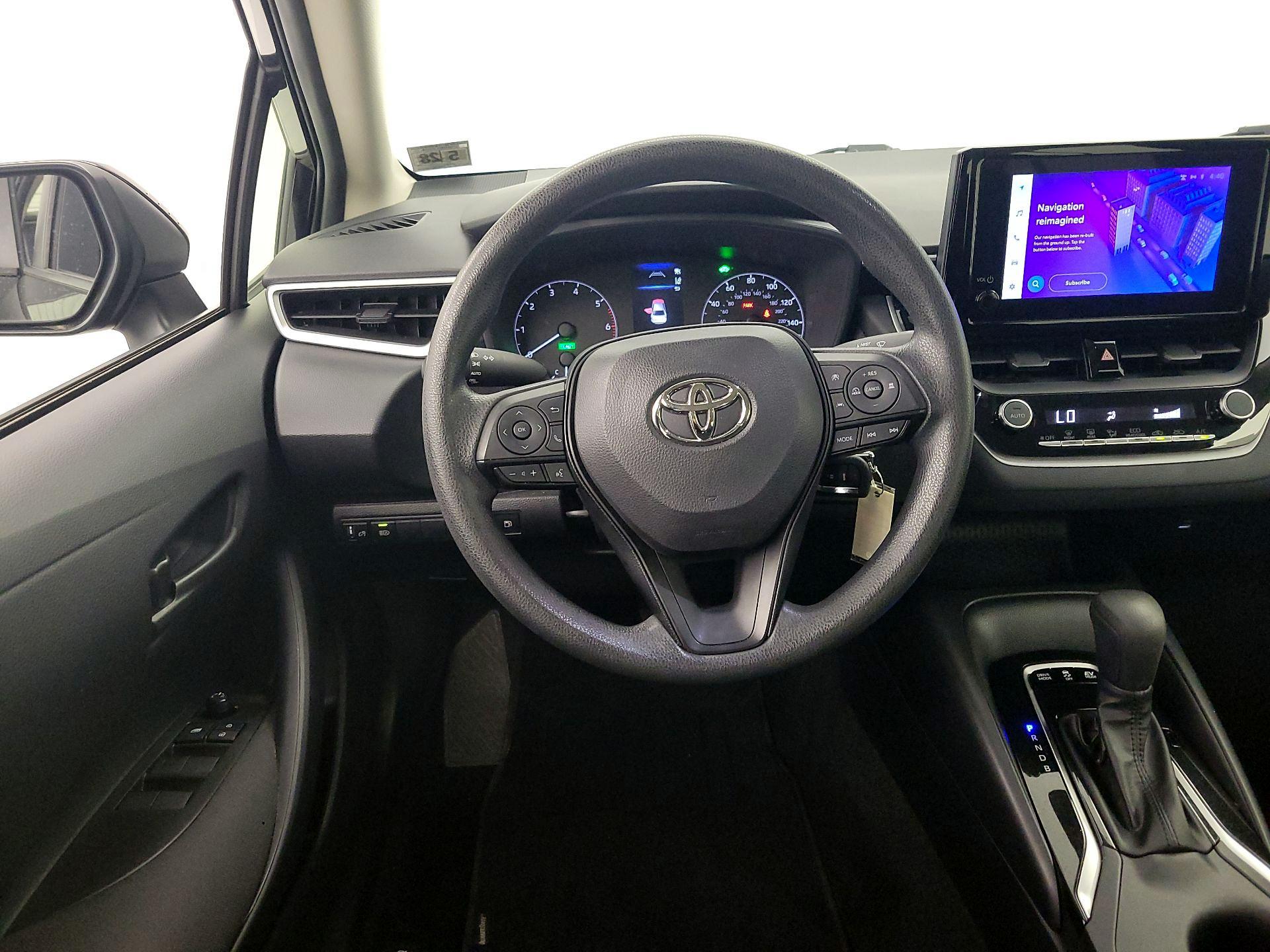 Thumbnail: 2023 Toyota Corolla - 10