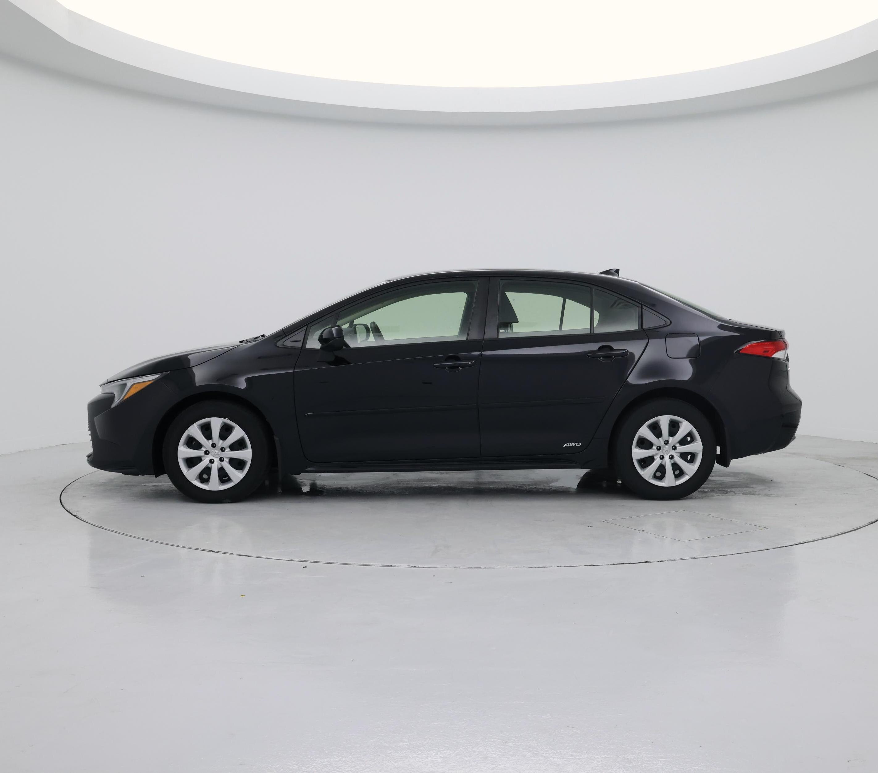 Thumbnail: 2023 Toyota Corolla - 3