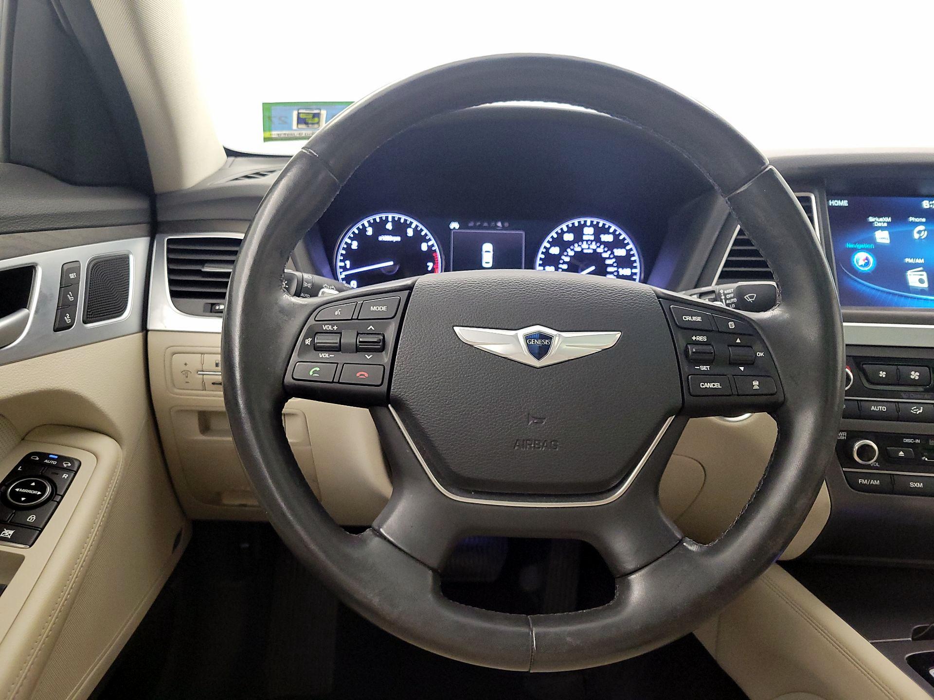 Thumbnail: 2015 Hyundai Genesis - 10