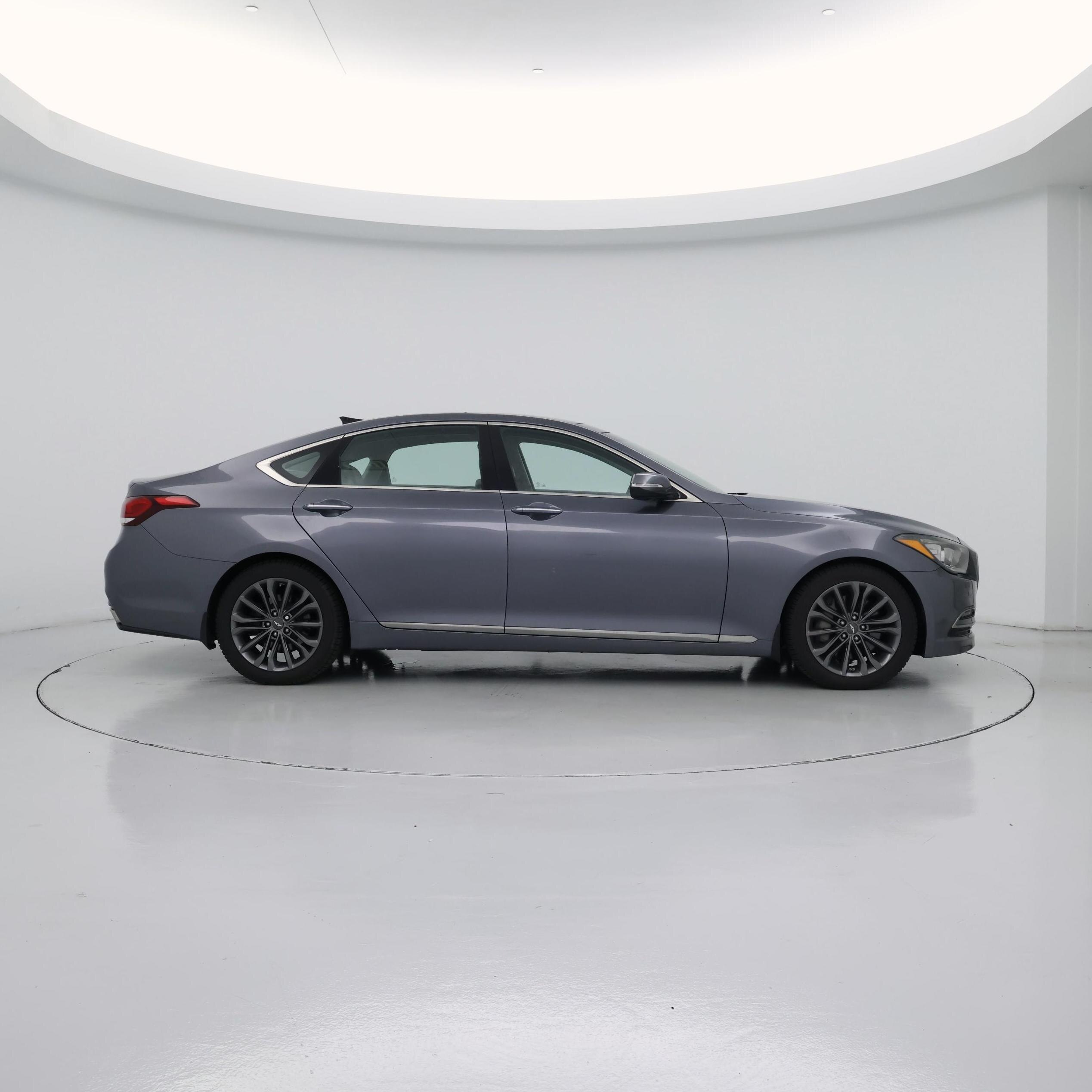 Thumbnail: 2015 Hyundai Genesis - 7