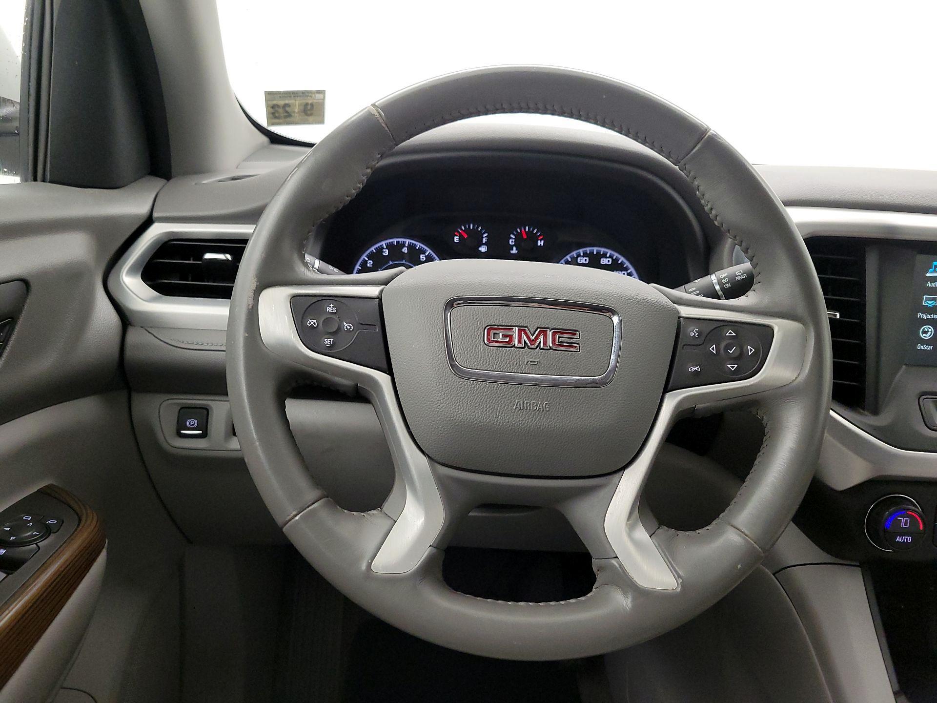 Thumbnail: 2018 GMC Acadia - 10