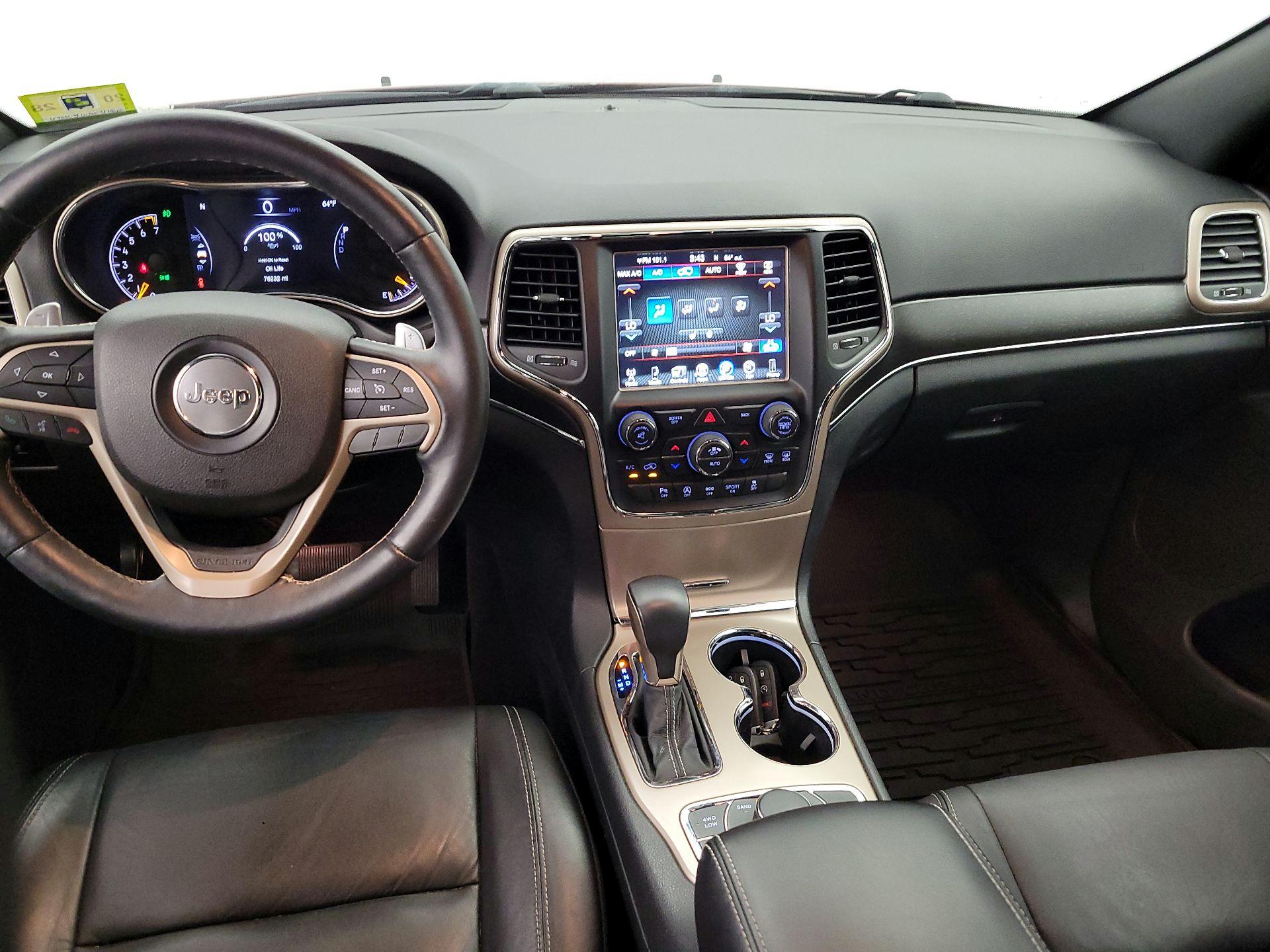 Thumbnail: 2017 Jeep Grand Cherokee - 9