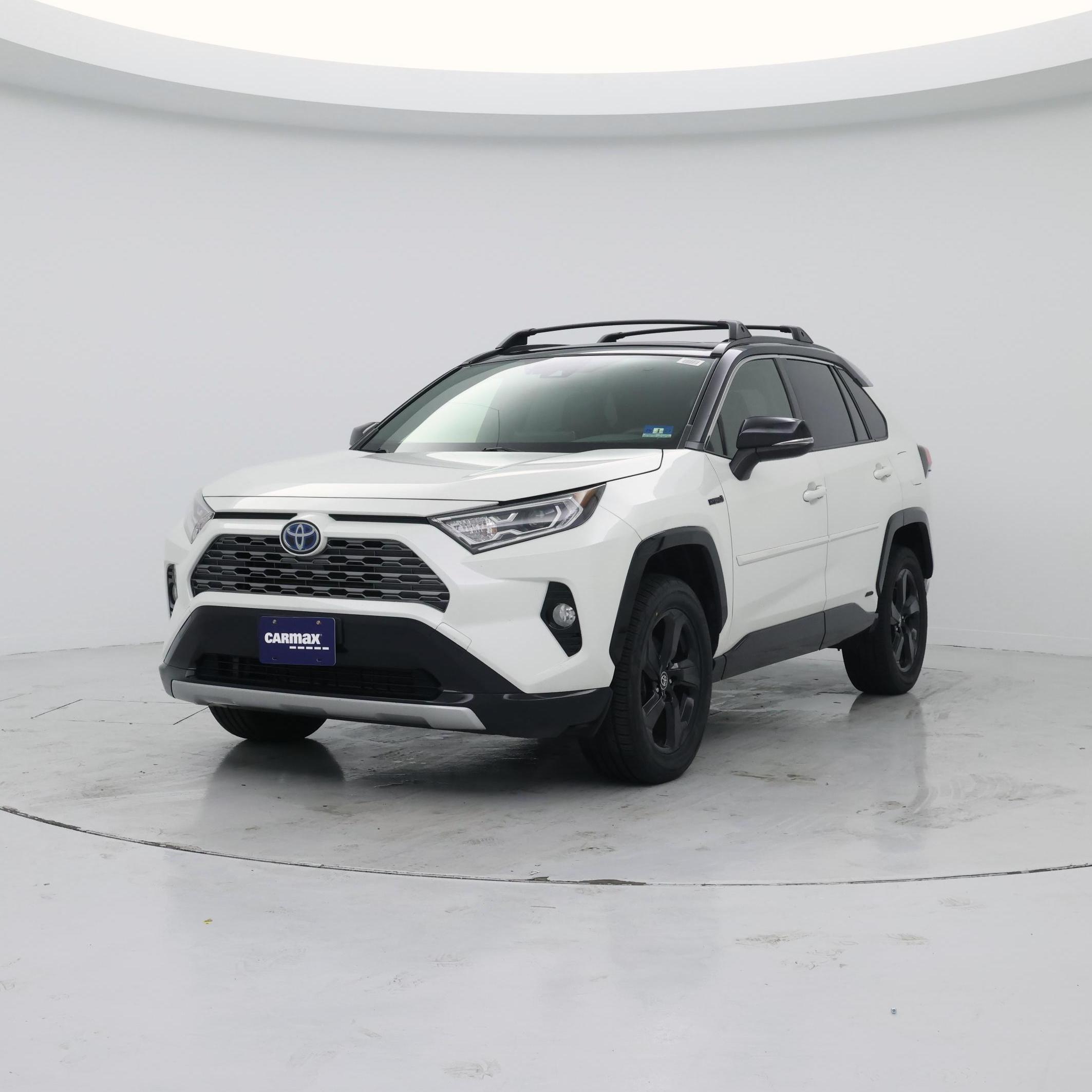 Thumbnail: 2020 Toyota RAV4 - 4