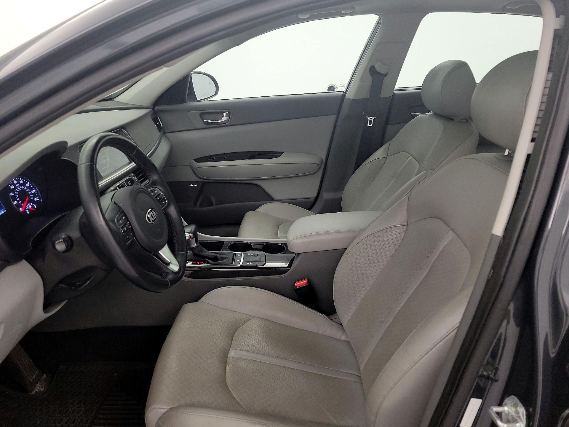 Thumbnail: 2016 Kia Optima - 11