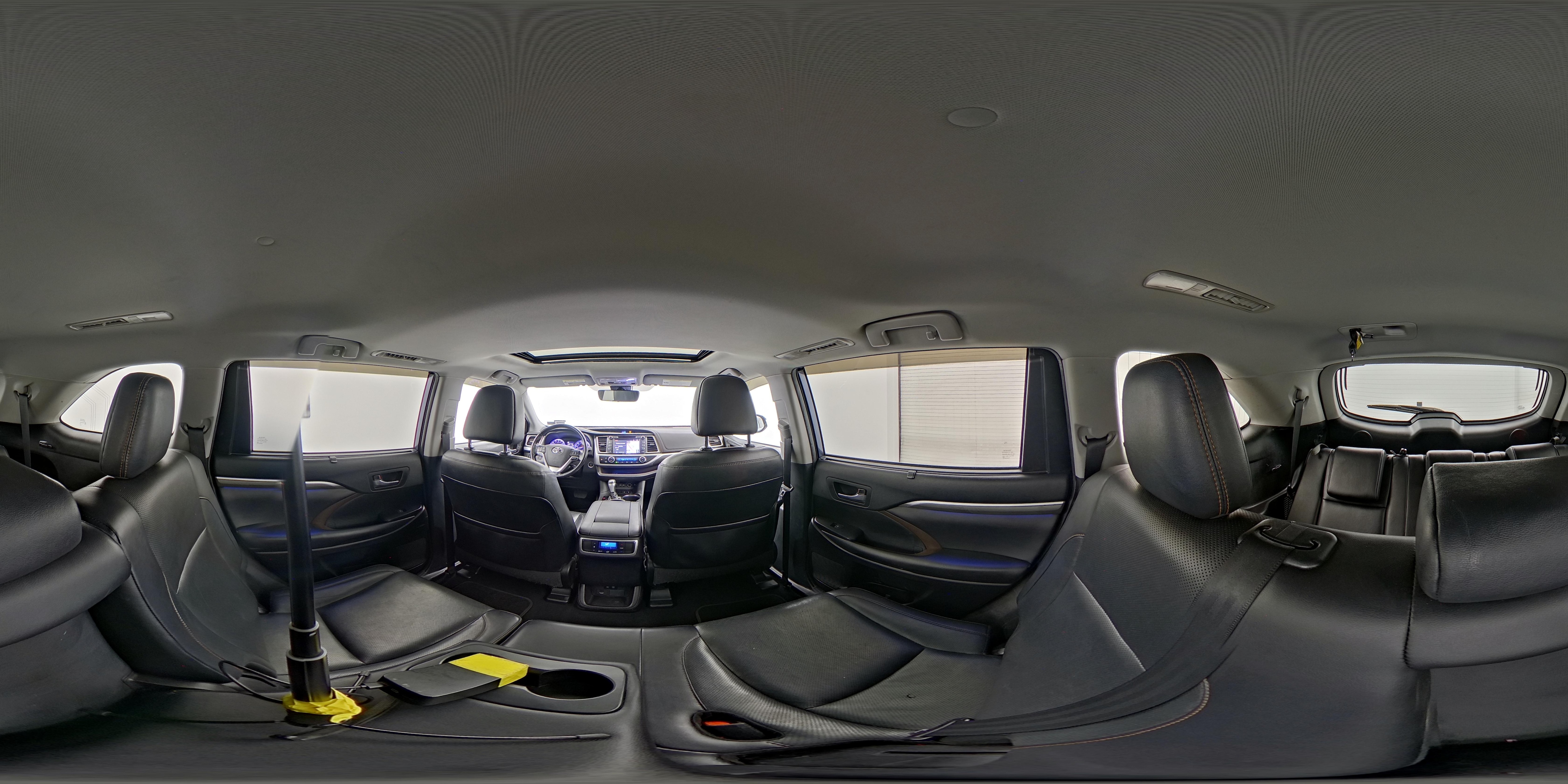 2019 Toyota Highlander Limited - Photo 29