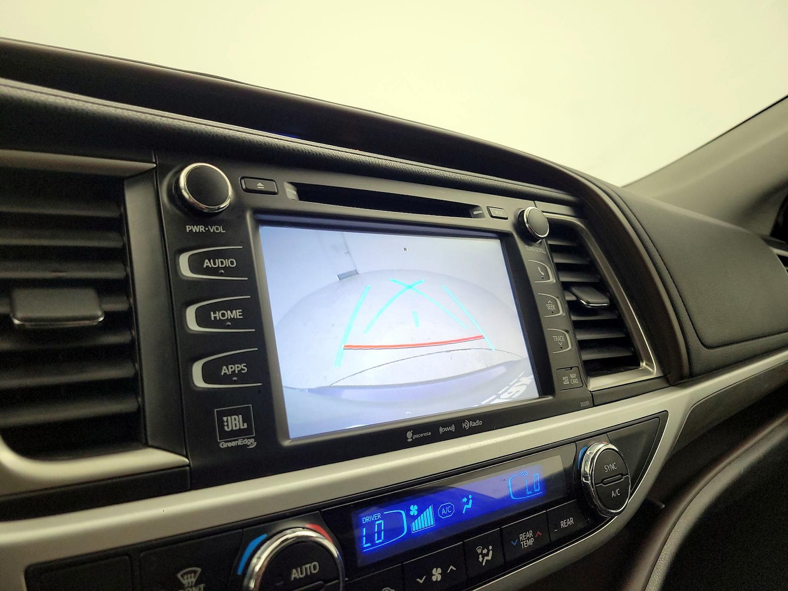 2019 Toyota Highlander Limited - Photo 16