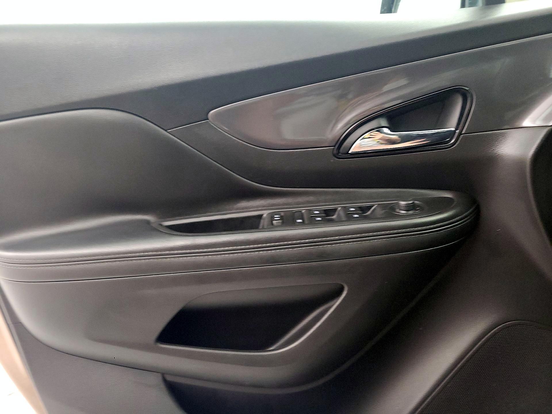 Thumbnail: 2019 Buick Encore - 12