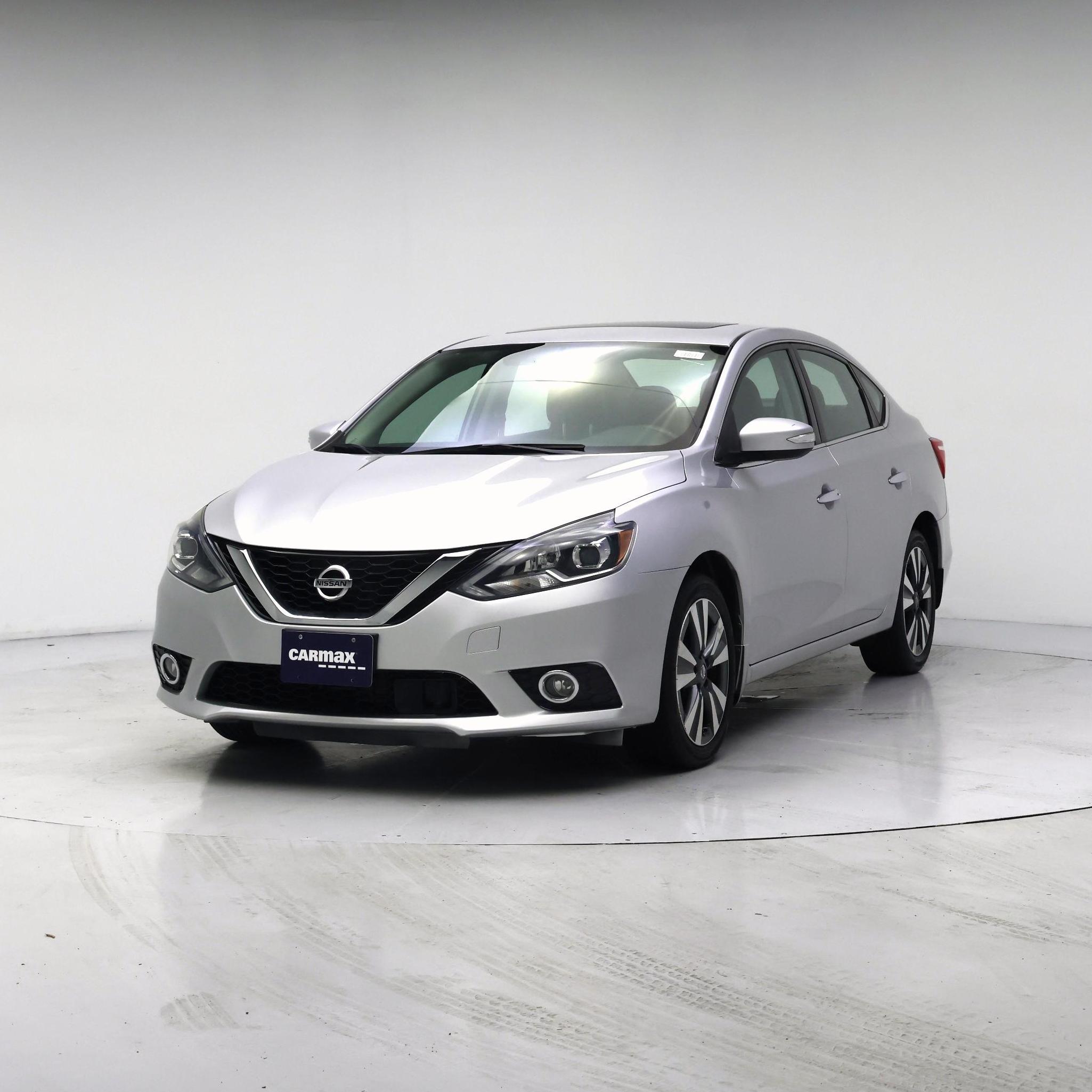 Thumbnail: 2018 Nissan Sentra - 4