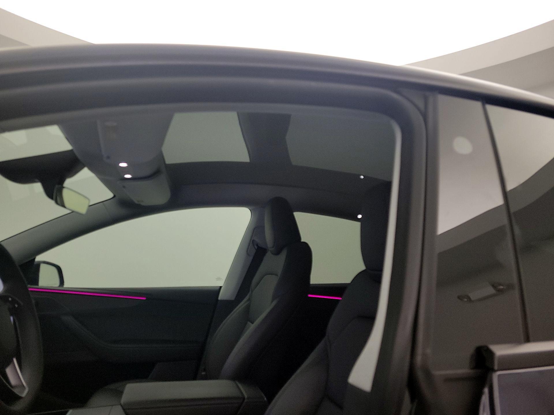 Thumbnail: 2026 Tesla Model Y - 18