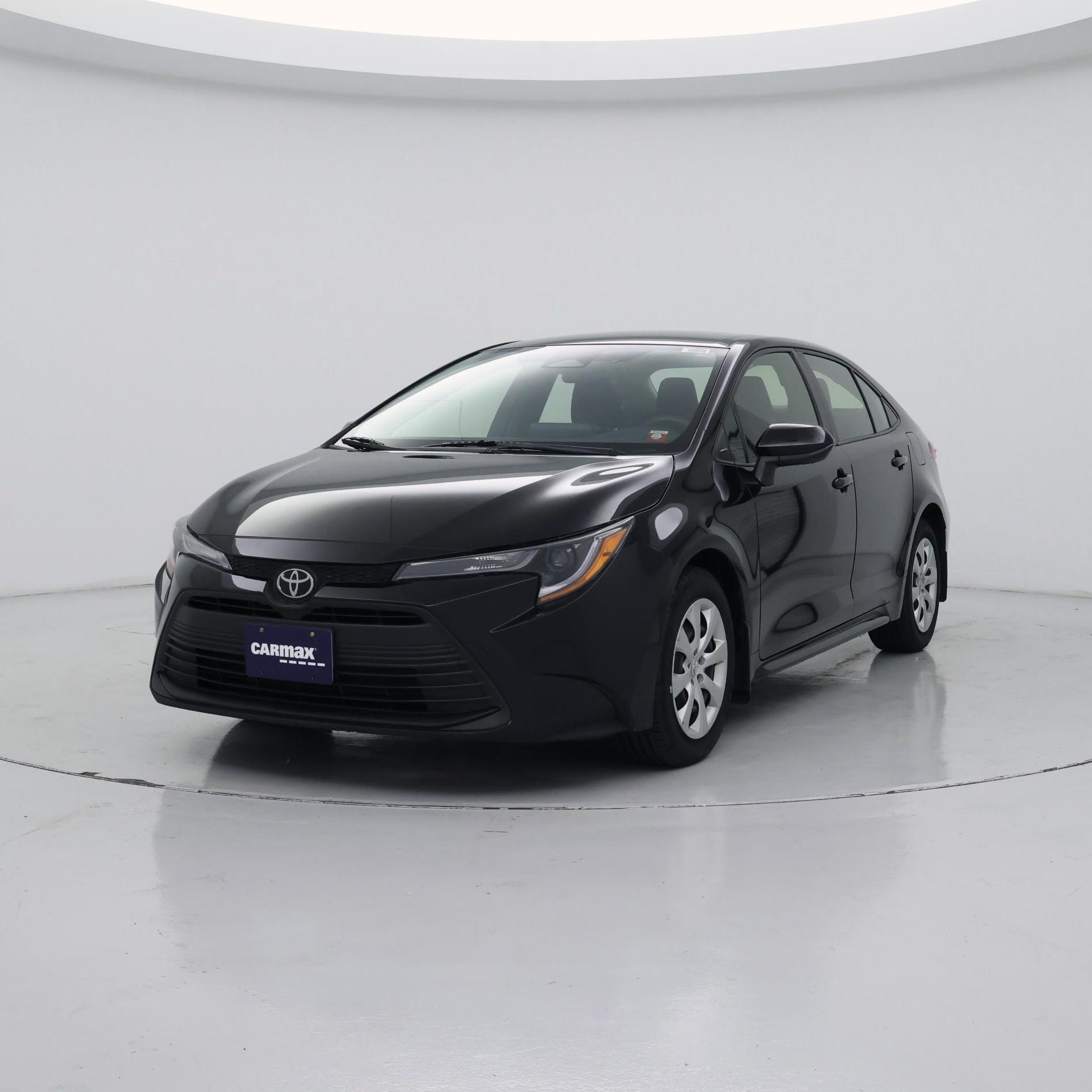 Thumbnail: 2023 Toyota Corolla - 4