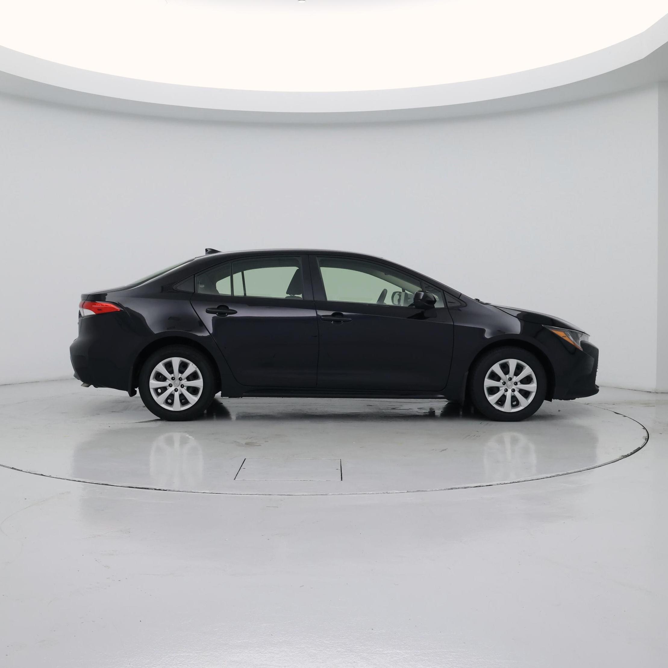 Thumbnail: 2023 Toyota Corolla - 7