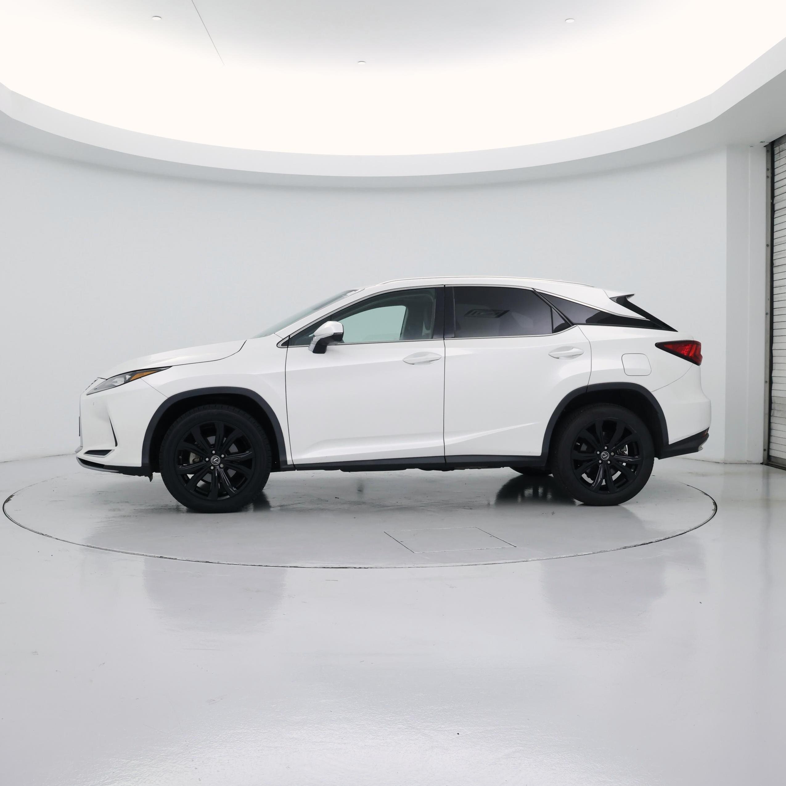 Thumbnail: 2020 Lexus RX - 3