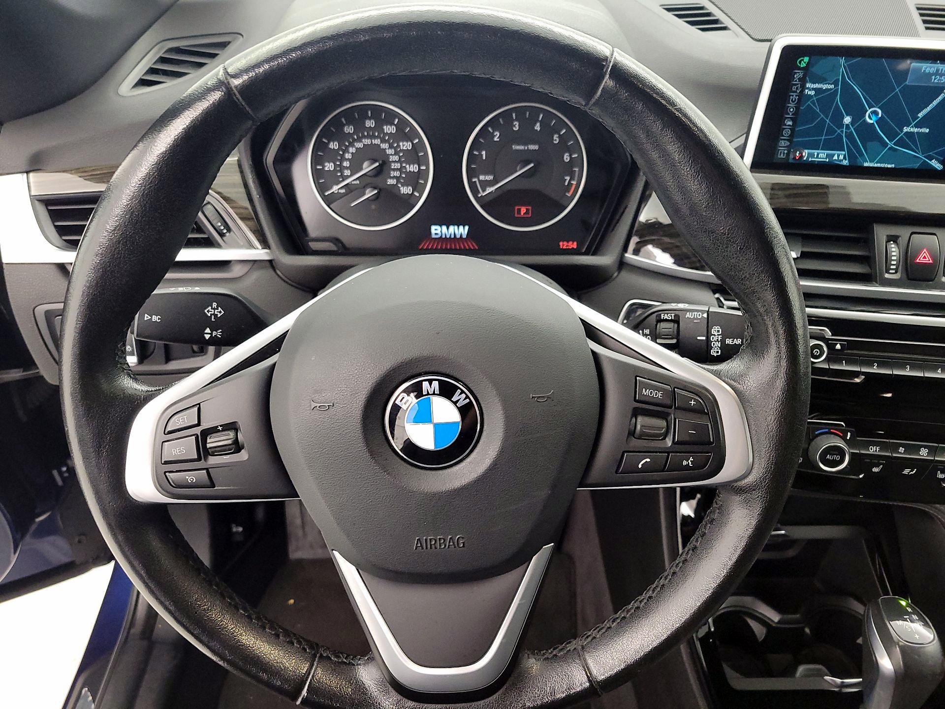 Thumbnail: 2016 BMW X1 - 10