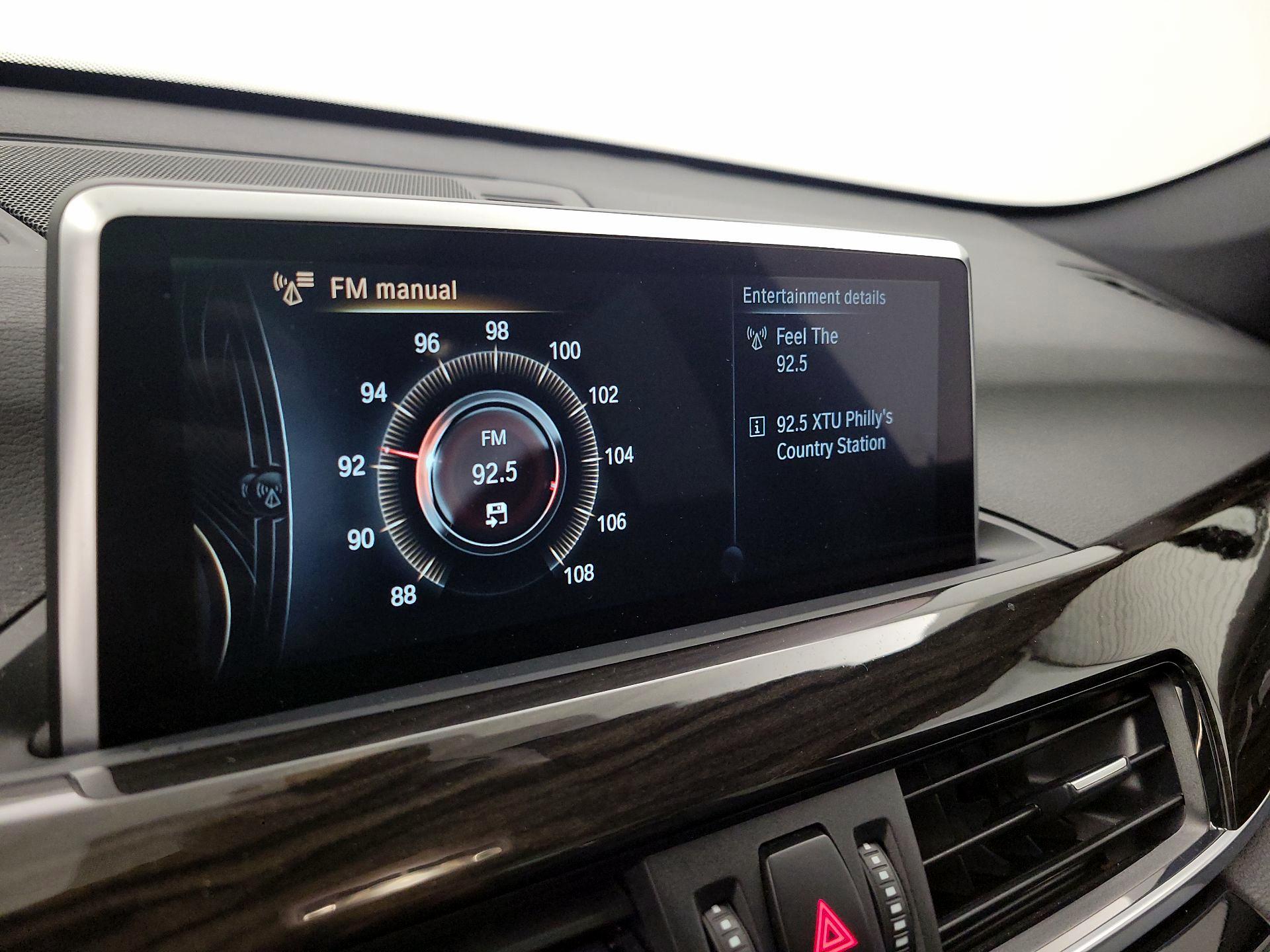 Thumbnail: 2016 BMW X1 - 16