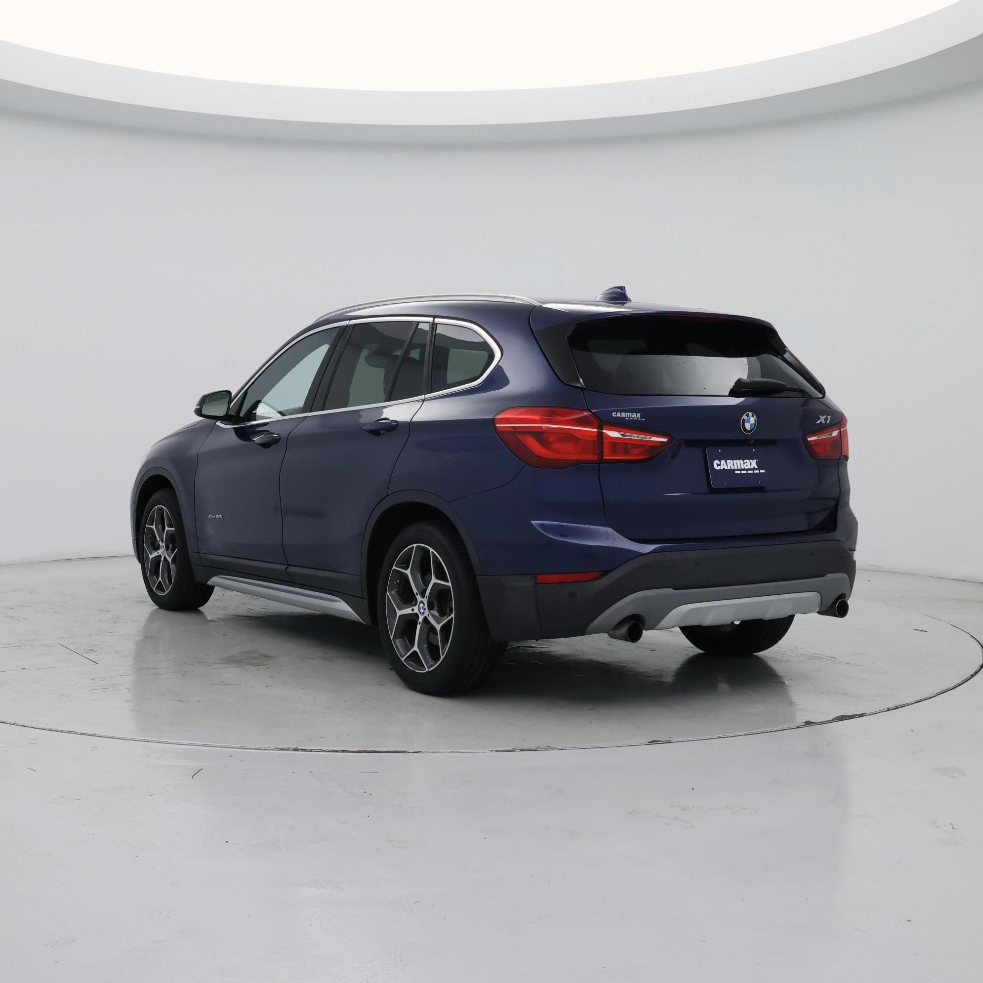 Thumbnail: 2016 BMW X1 - 2