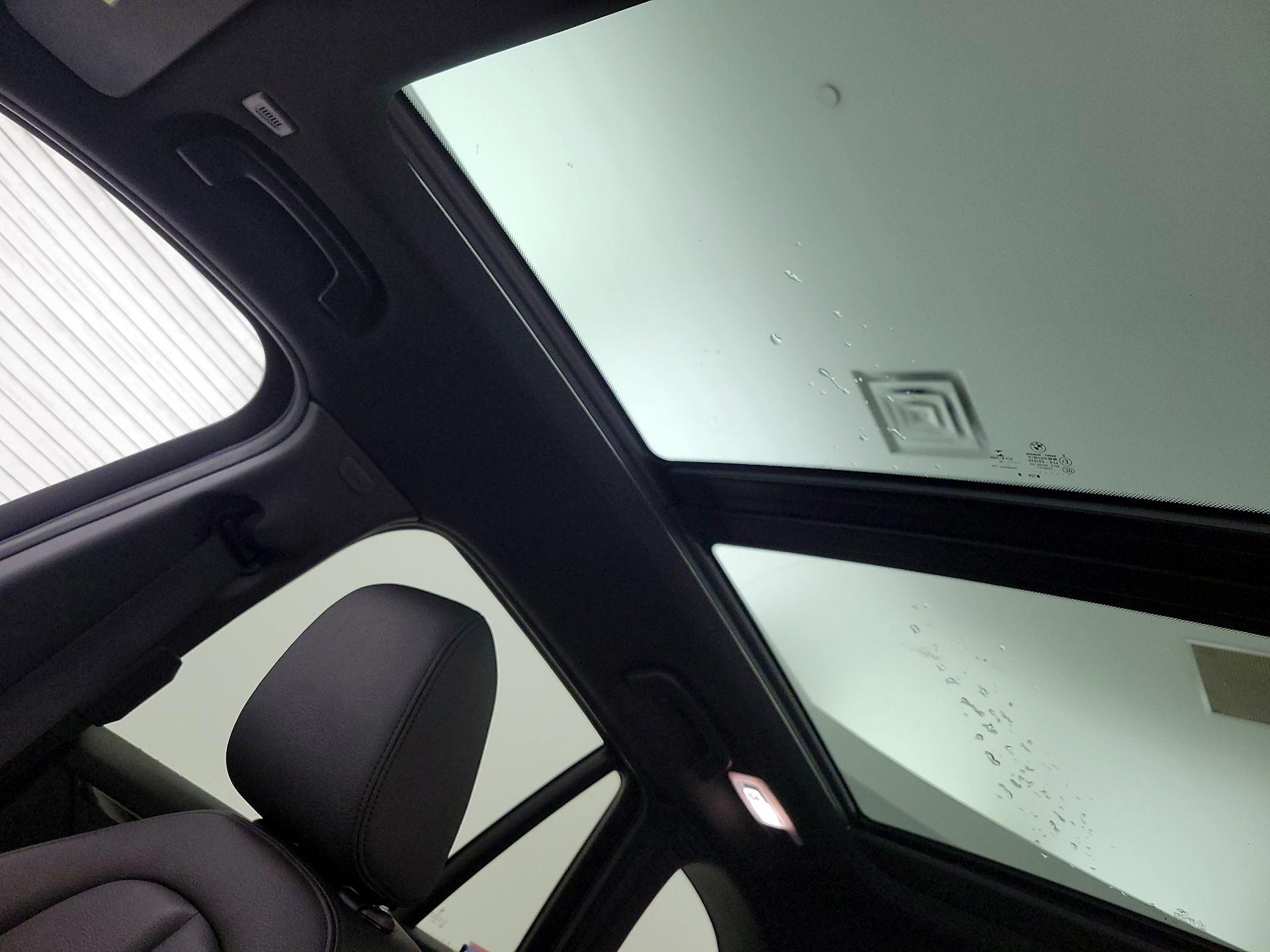 Thumbnail: 2016 BMW X1 - 20