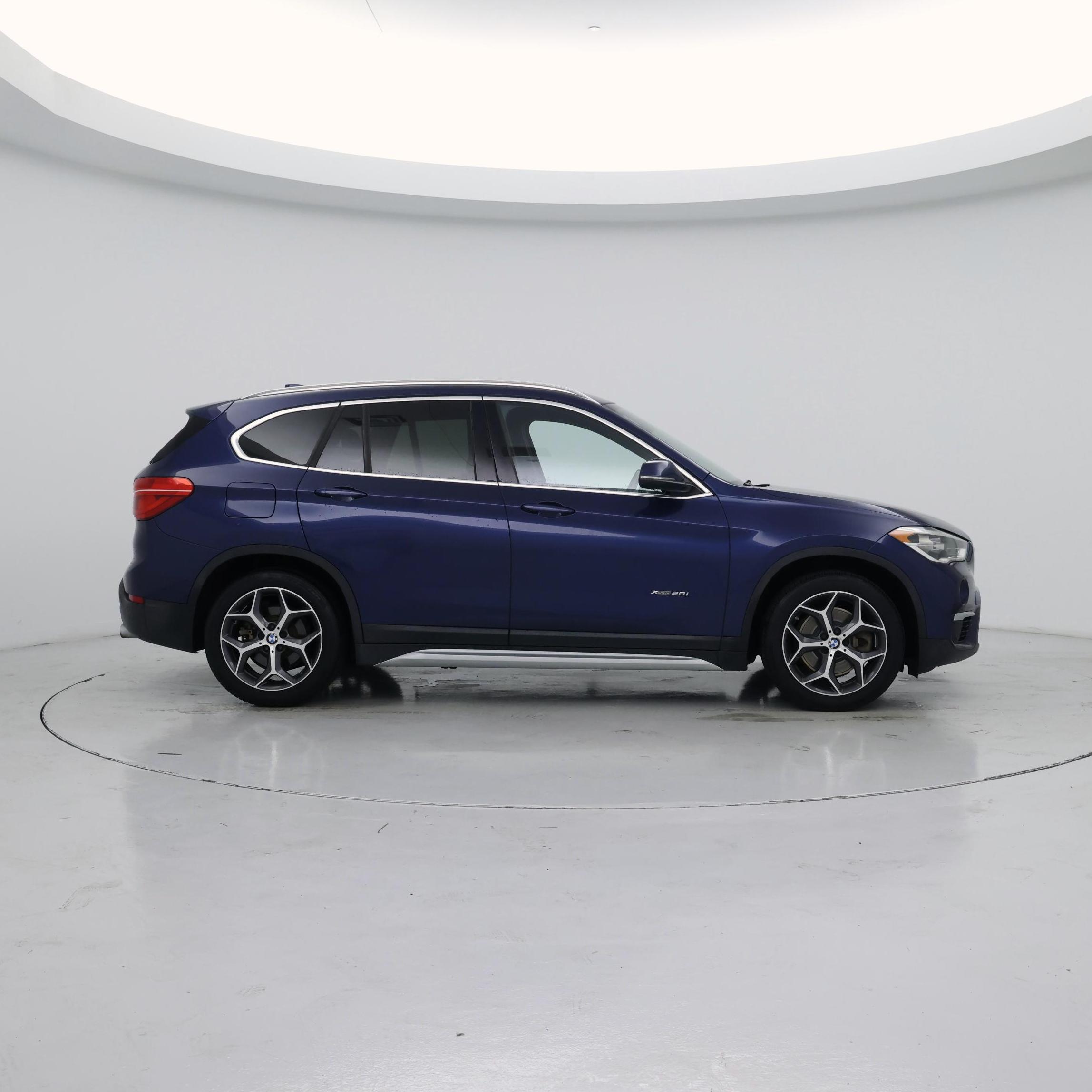 Thumbnail: 2016 BMW X1 - 7