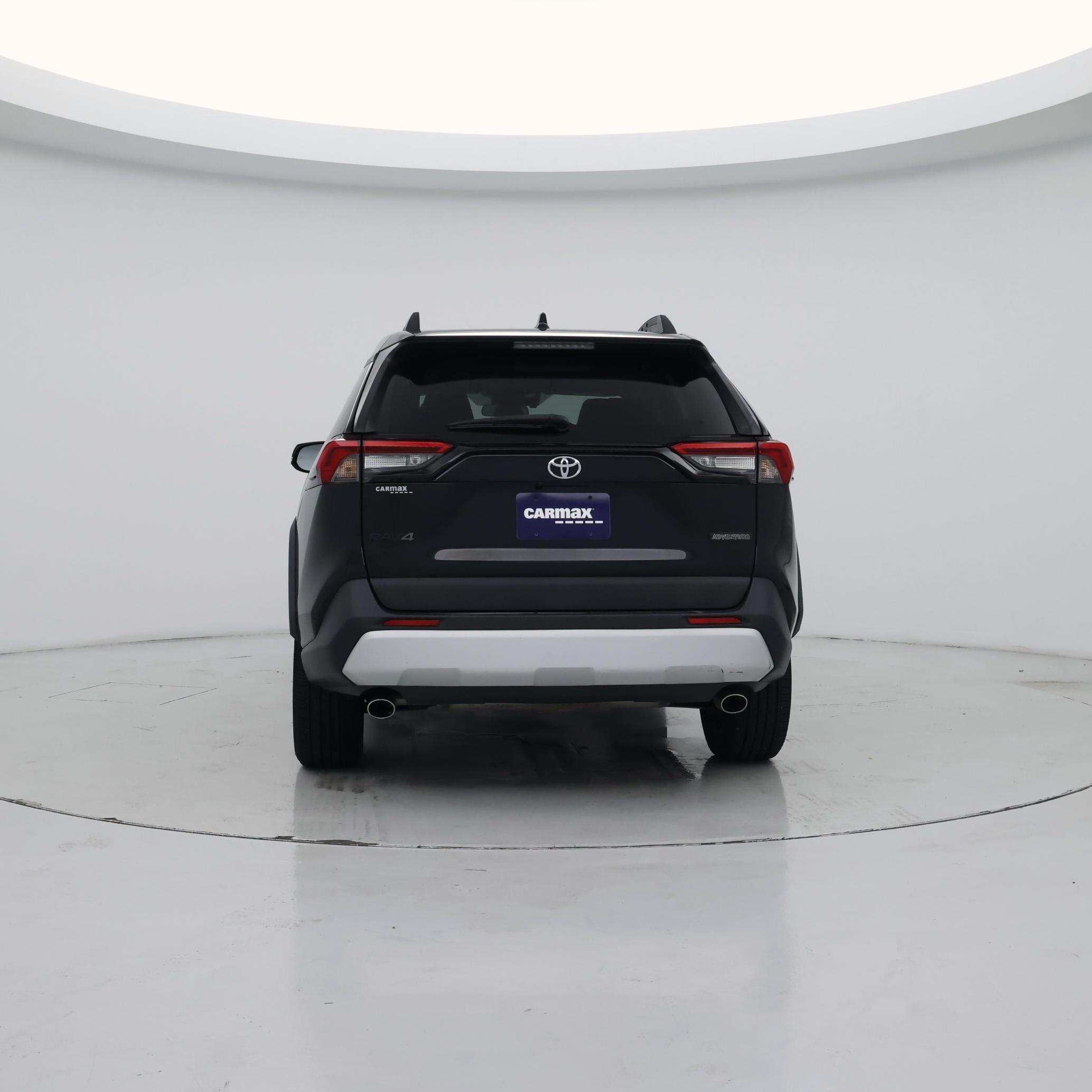Thumbnail: 2019 Toyota RAV4 - 6