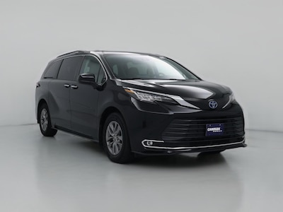 2022 Toyota Sienna Hybrid XLE