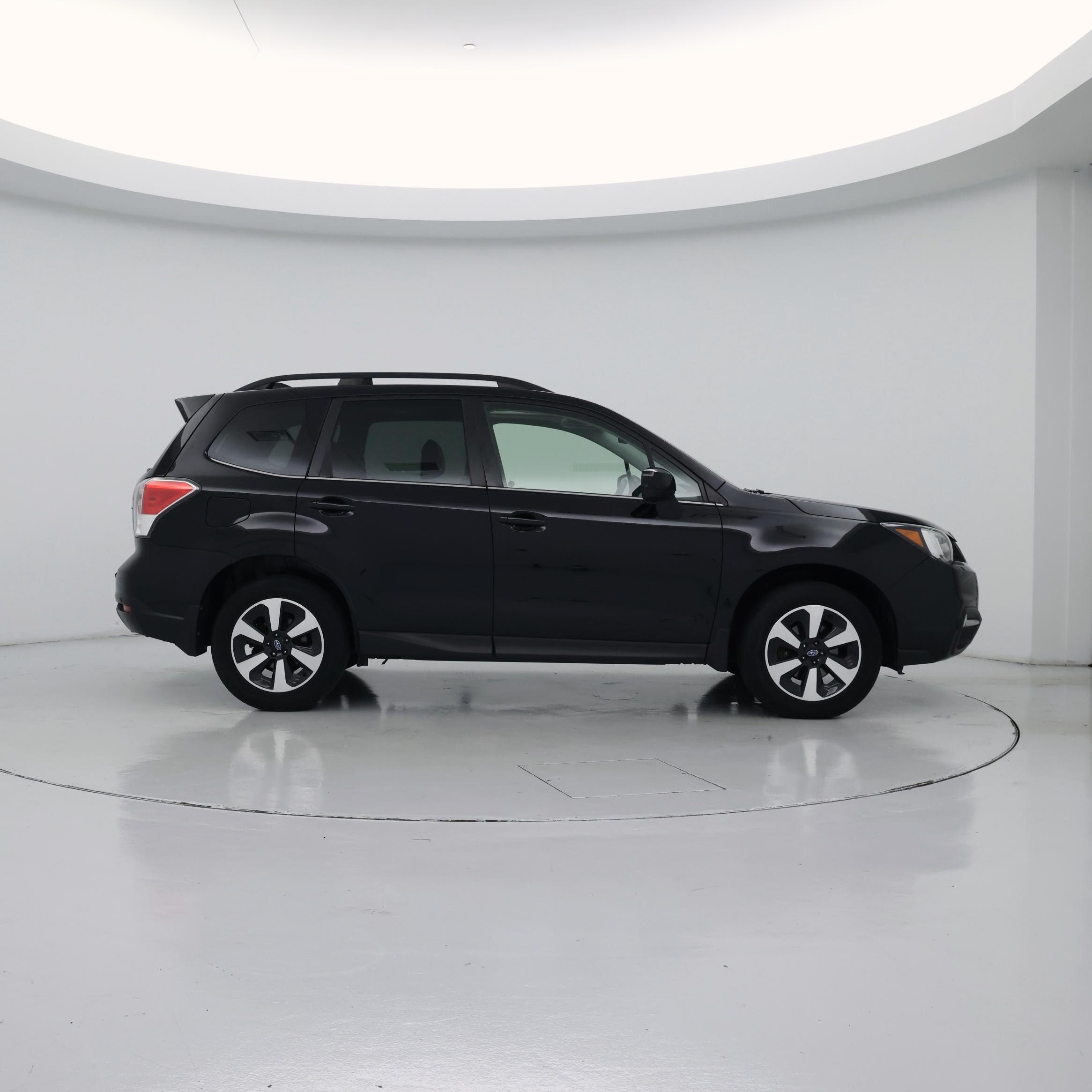 Thumbnail: 2018 Subaru Forester - 7