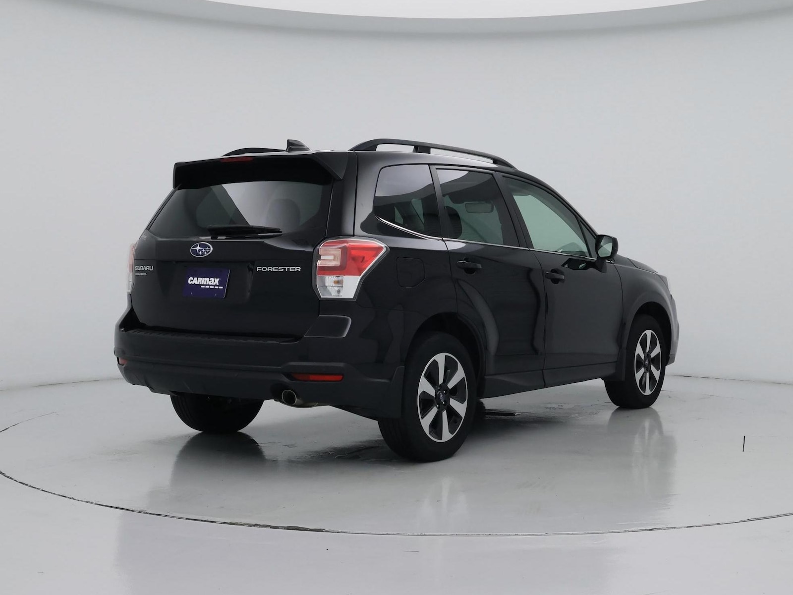 2018 Subaru Forester Limited - Photo 9