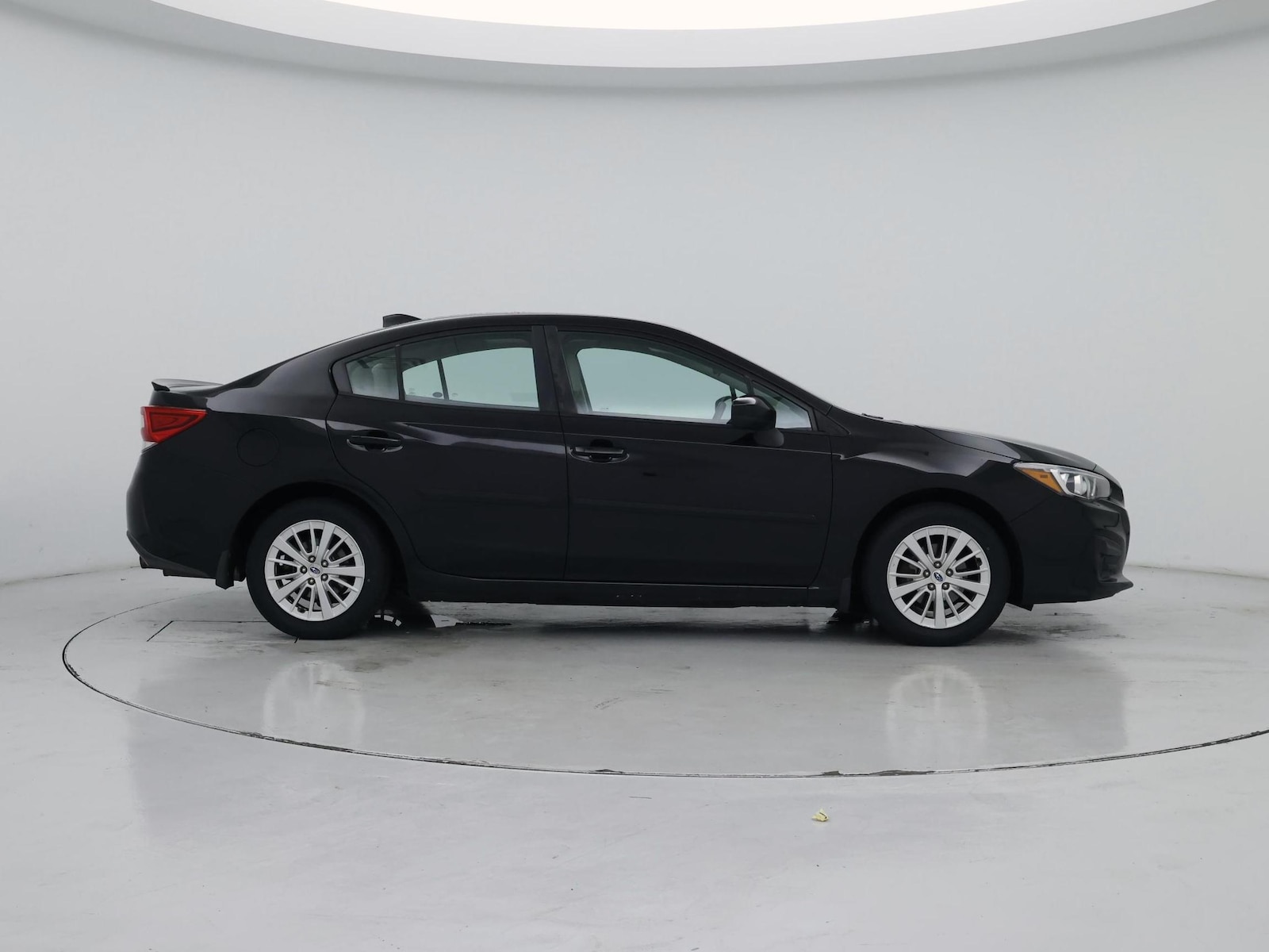 2017 Subaru Impreza Premium - Photo 8